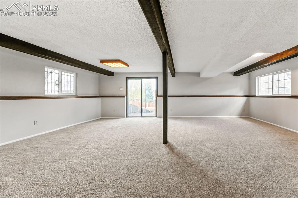 Colorado Springs, Colorado, 80919, United States, 3 Bedrooms Bedrooms, ,2 BathroomsBathrooms,Residential,For Sale,1793578