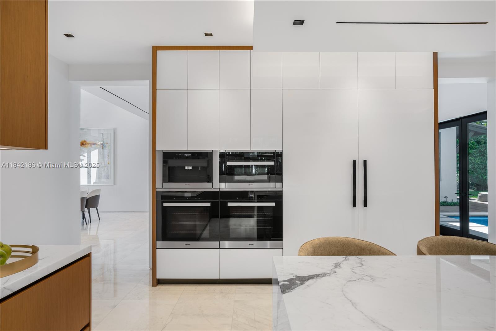 Miami, Florida, 33137, United States, 6 Bedrooms Bedrooms, ,7 BathroomsBathrooms,Residential,For Sale,1903270