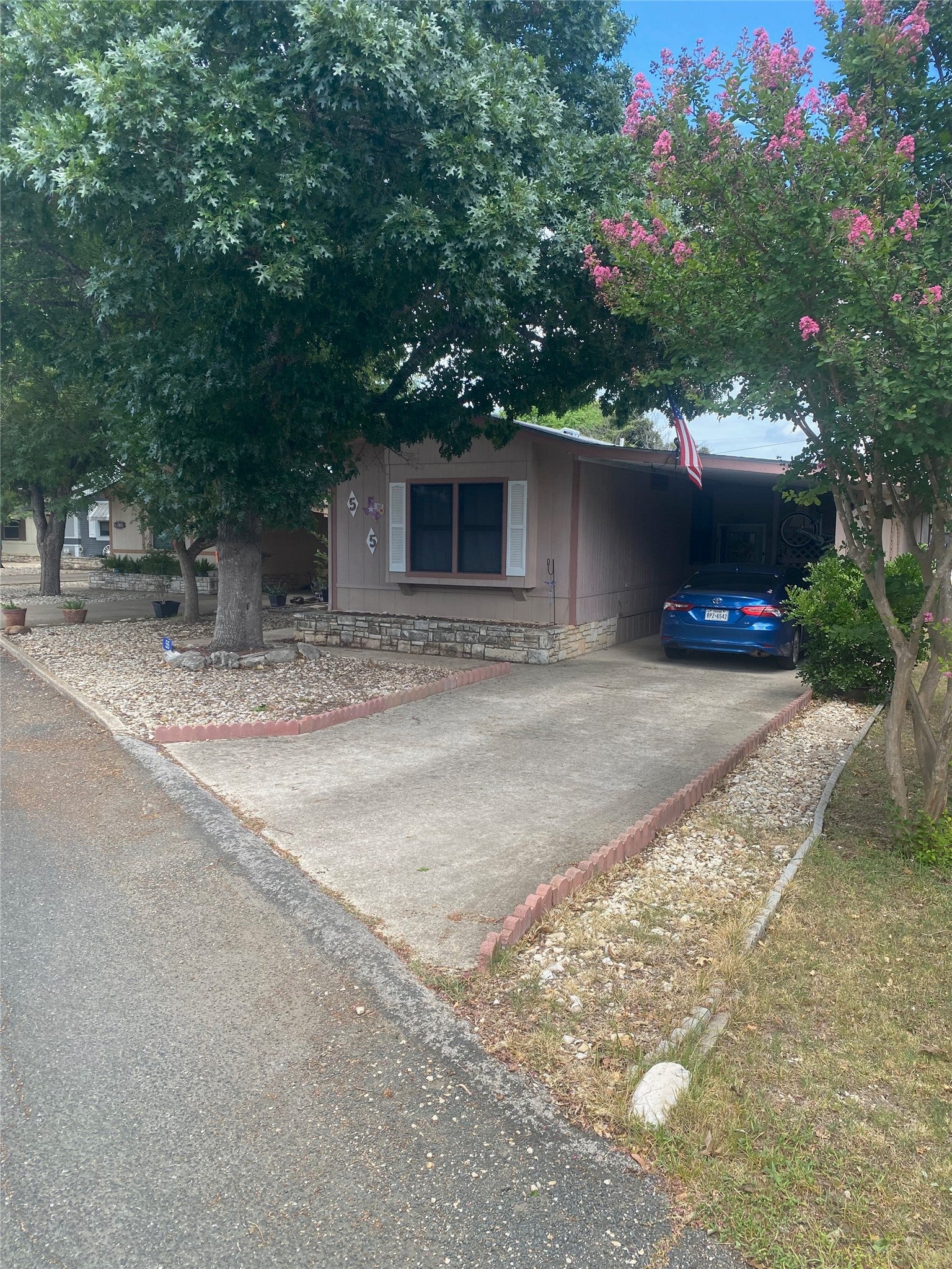 Maple Rd, Kerrville, TX 78028 #1
