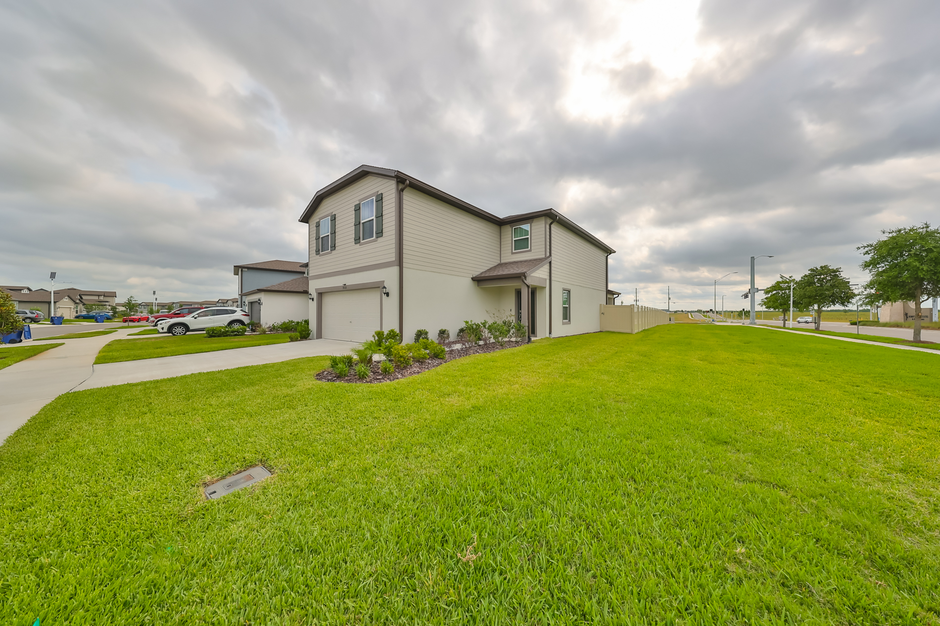 Wesley Chapel, Florida, 33545, United States, 5 Bedrooms Bedrooms, ,3 BathroomsBathrooms,Residential,For Sale,1931588