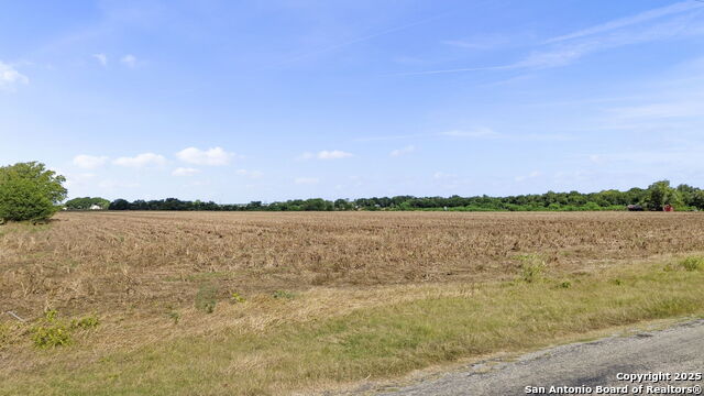 Seguin, Texas, 78155, United States, 3 Bedrooms Bedrooms, ,2 BathroomsBathrooms,Residential,For Sale,1926185