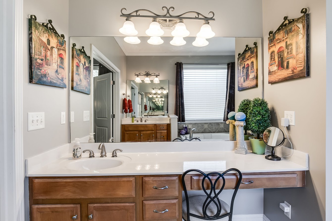 Whitesburg, Georgia, 30185, United States, 4 Bedrooms Bedrooms, ,3 BathroomsBathrooms,Residential,For Sale,1977664