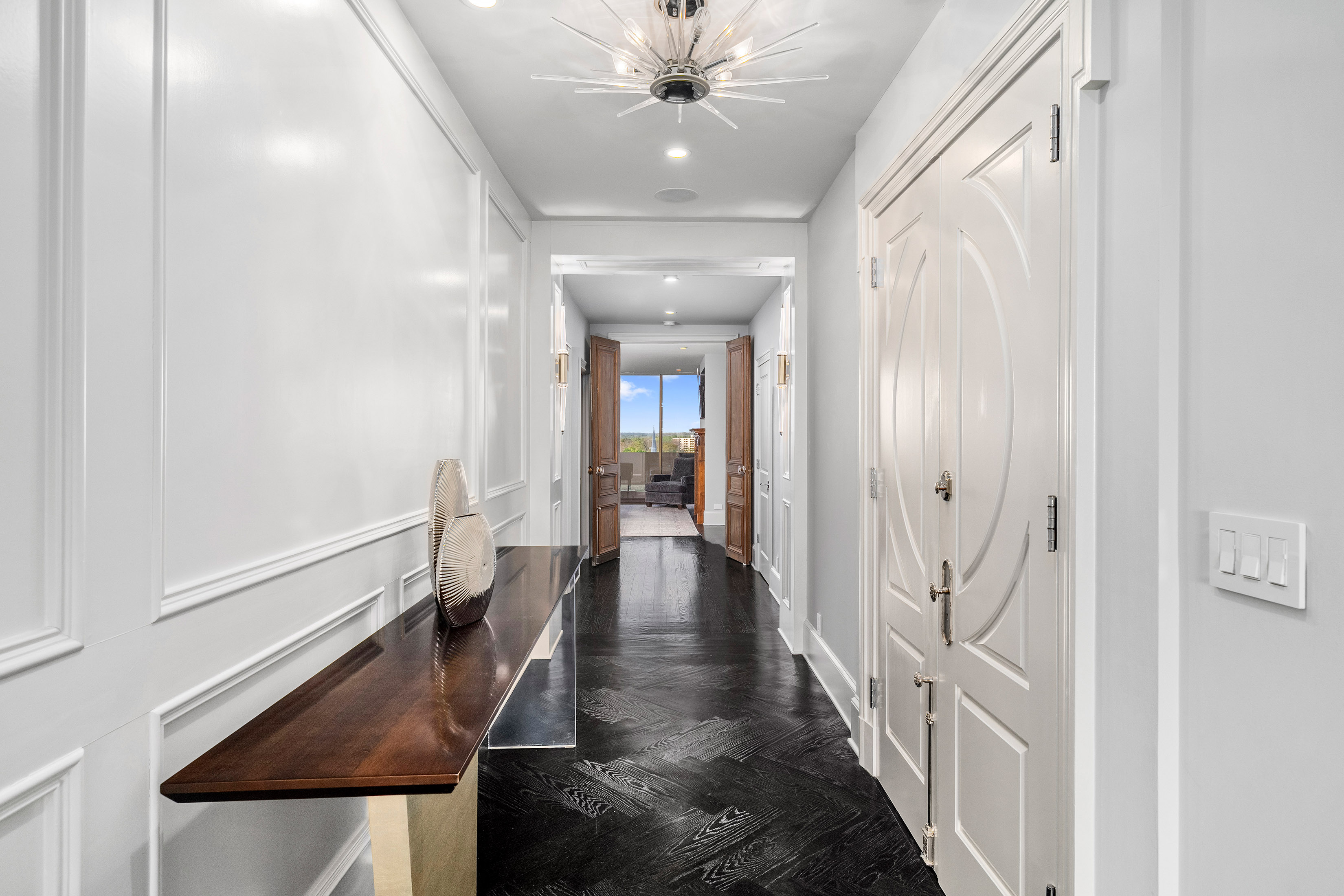  Fully Renovated Residence with Stunning Skyline Views - 物件實景