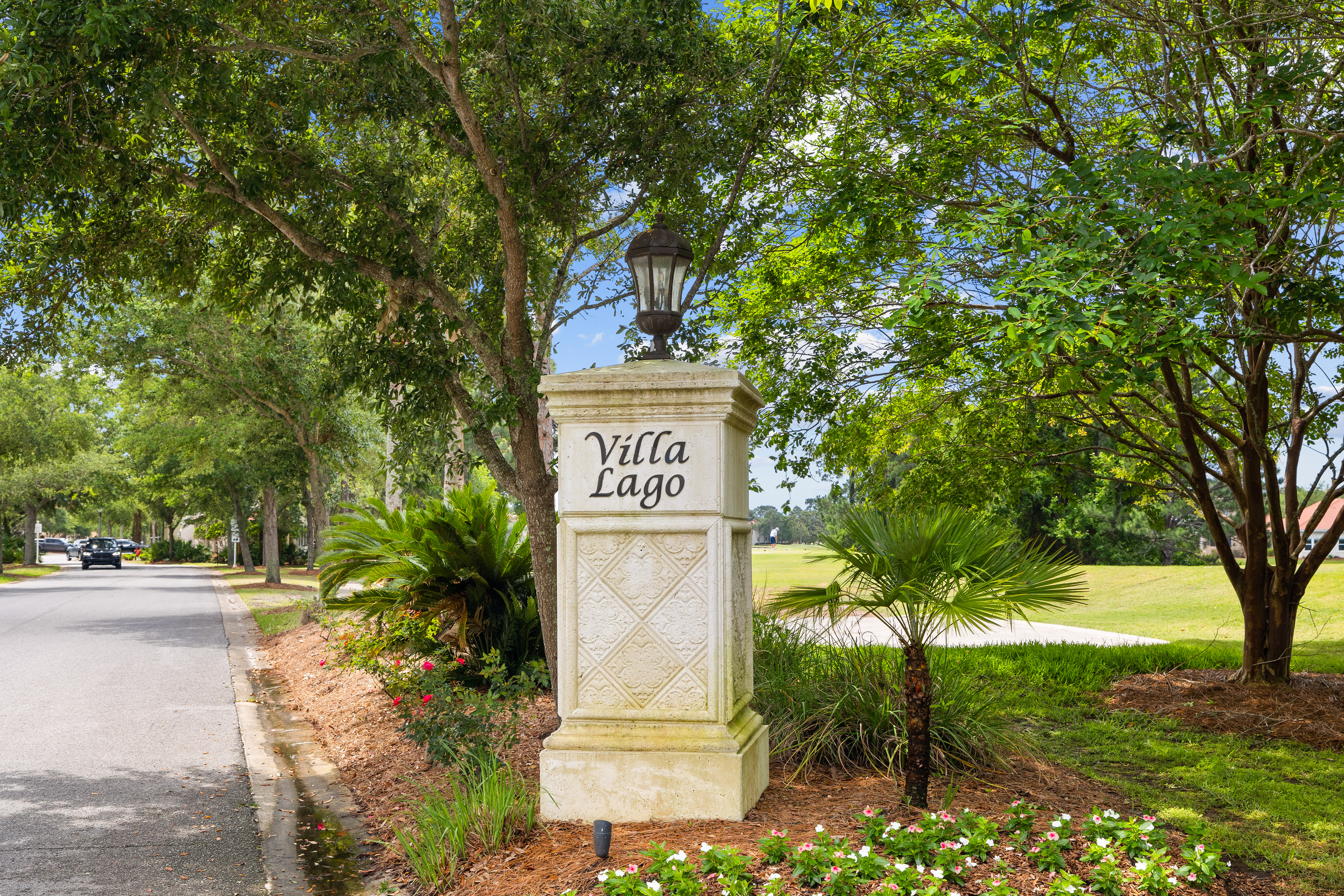  Golf-Course Villa With Garage And Resort Amenities - 物件實景