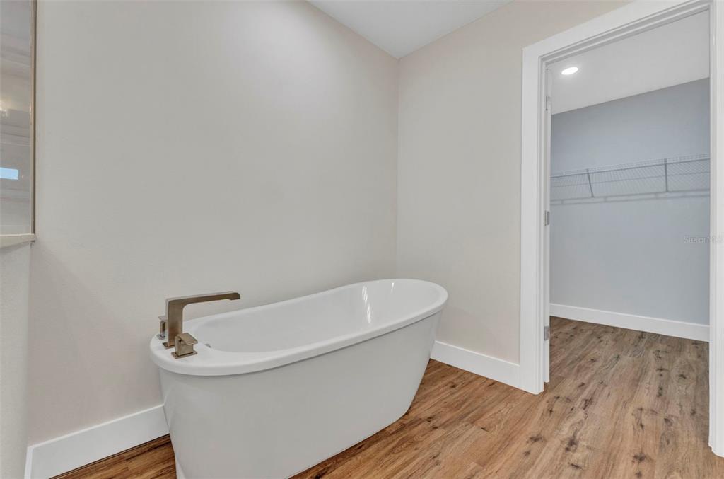 Port Charlotte, Florida, 33981, United States, 4 Bedrooms Bedrooms, ,3 BathroomsBathrooms,Residential,For Sale,1840174