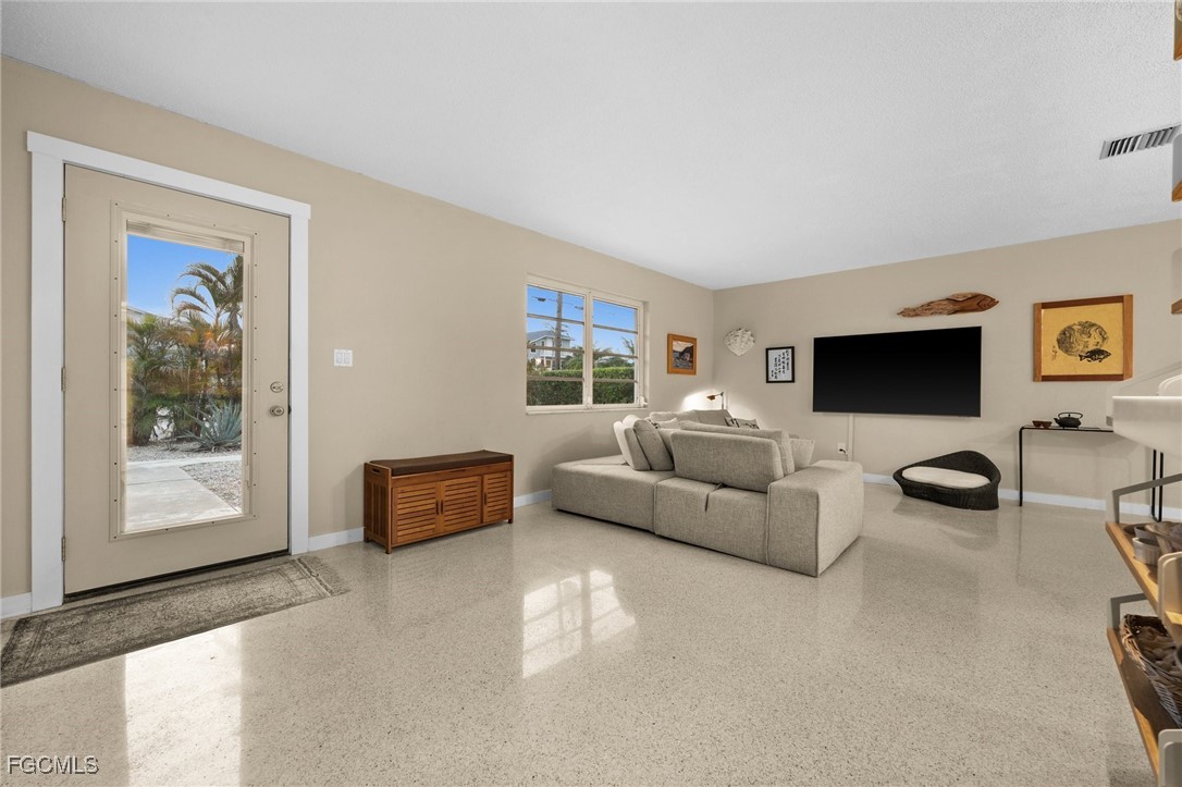 St James City, Florida, 33956, United States, 3 Bedrooms Bedrooms, ,2 BathroomsBathrooms,Residential,For Sale,1976154