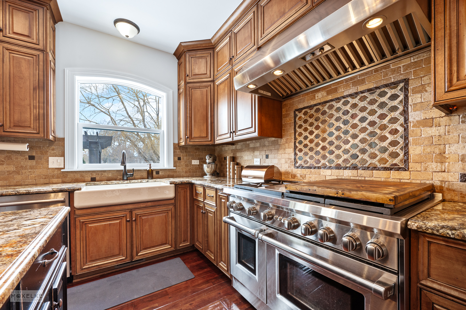Plainfield, Illinois, 60585, United States, 4 Bedrooms Bedrooms, ,5 BathroomsBathrooms,Residential,For Sale,1911261
