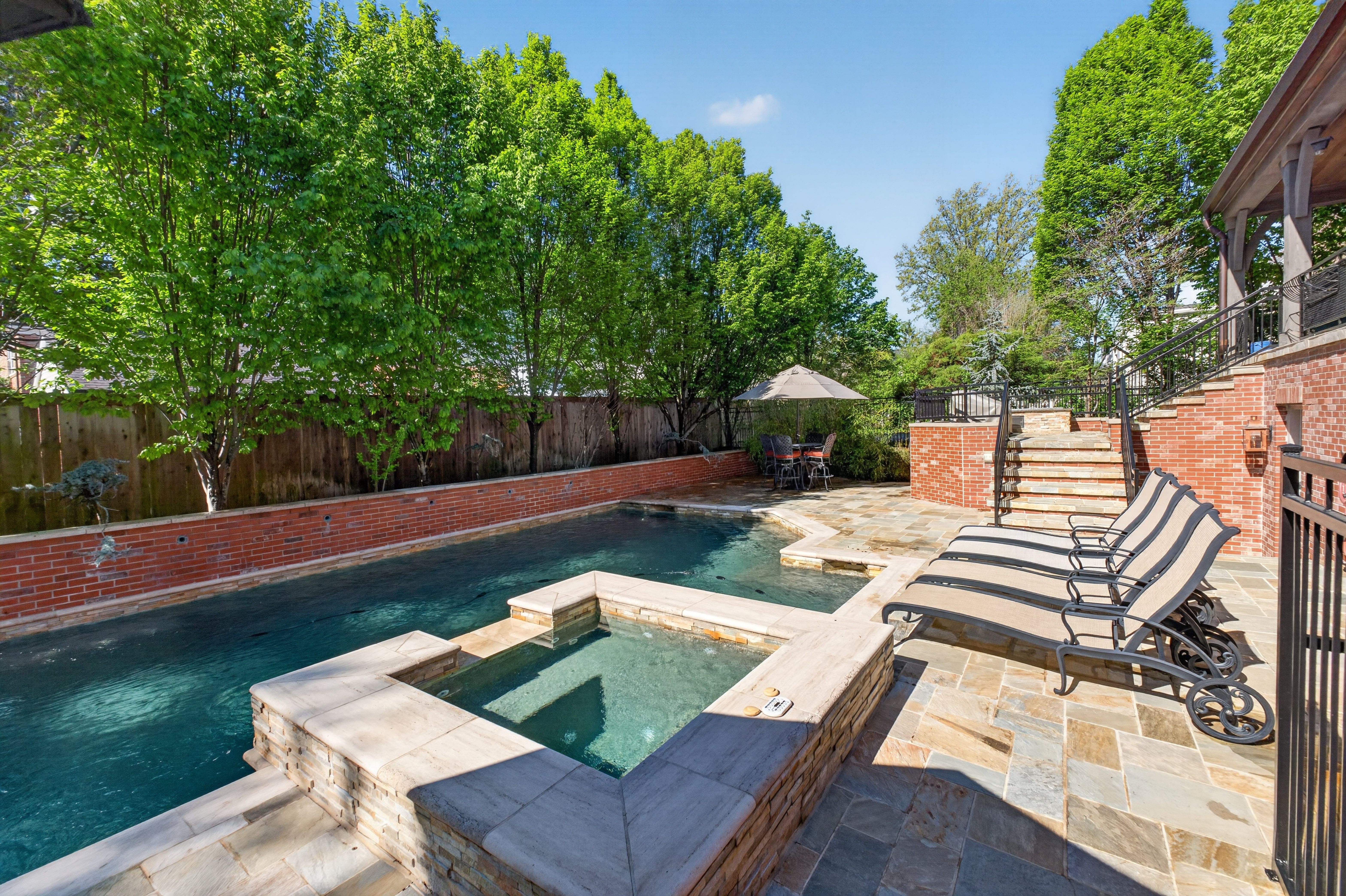  A Bespoke Clayton Gardens Residence - 物件實景