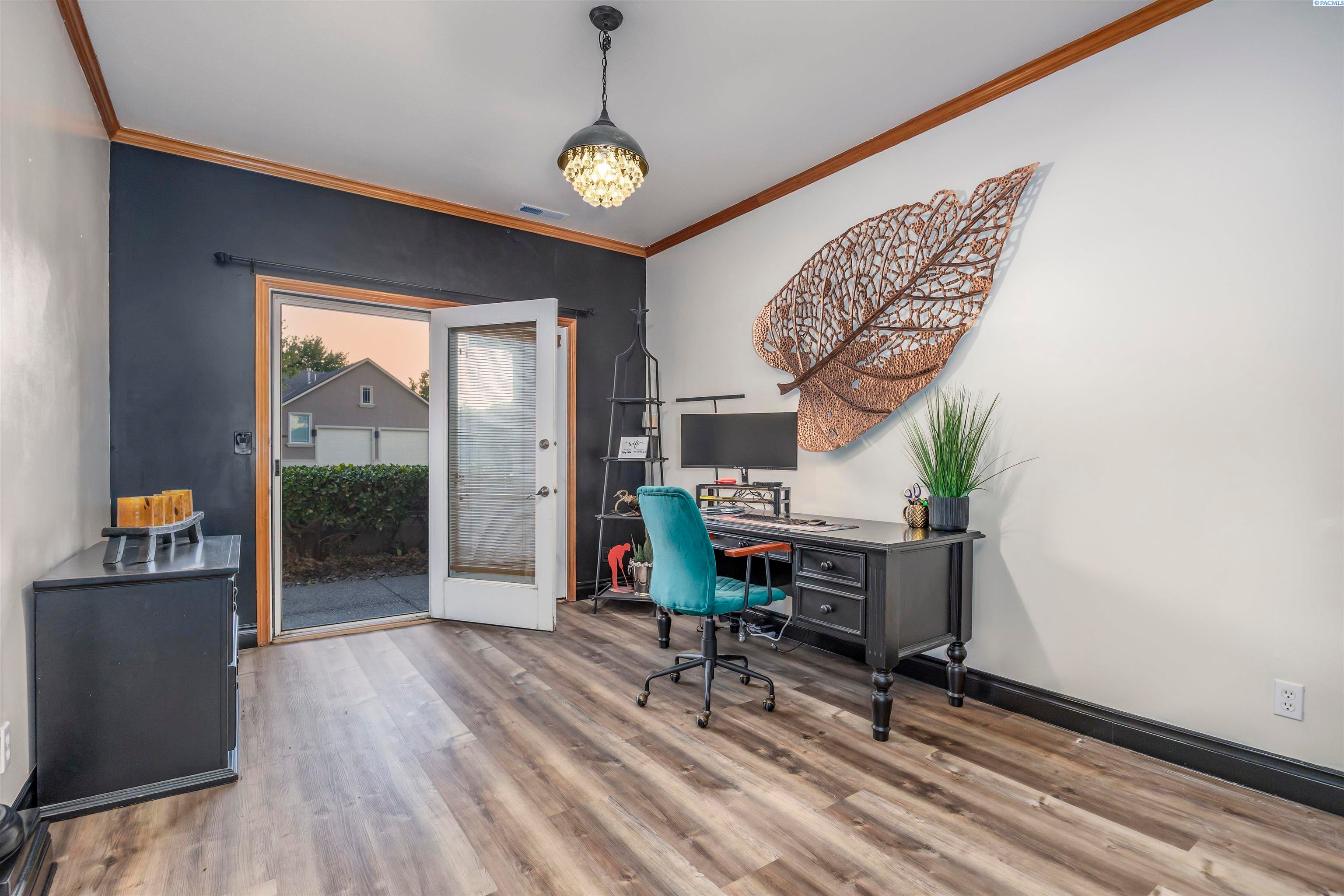 Kennewick, Washington, 99337, United States, 3 Bedrooms Bedrooms, ,3 BathroomsBathrooms,Residential,For Sale,1981093