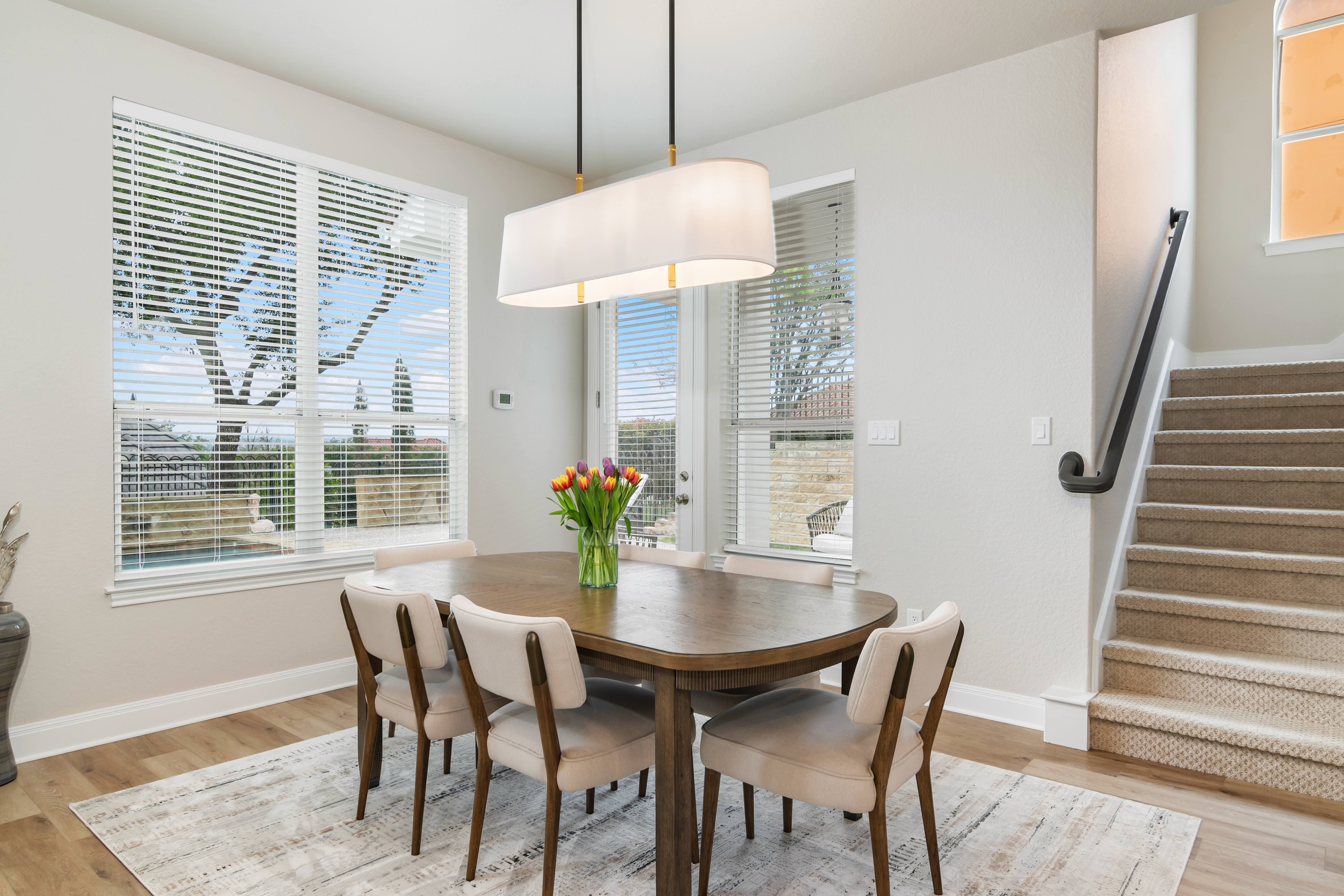  Elegant Mediterranean Retreat in The Dominion - 物件實景
