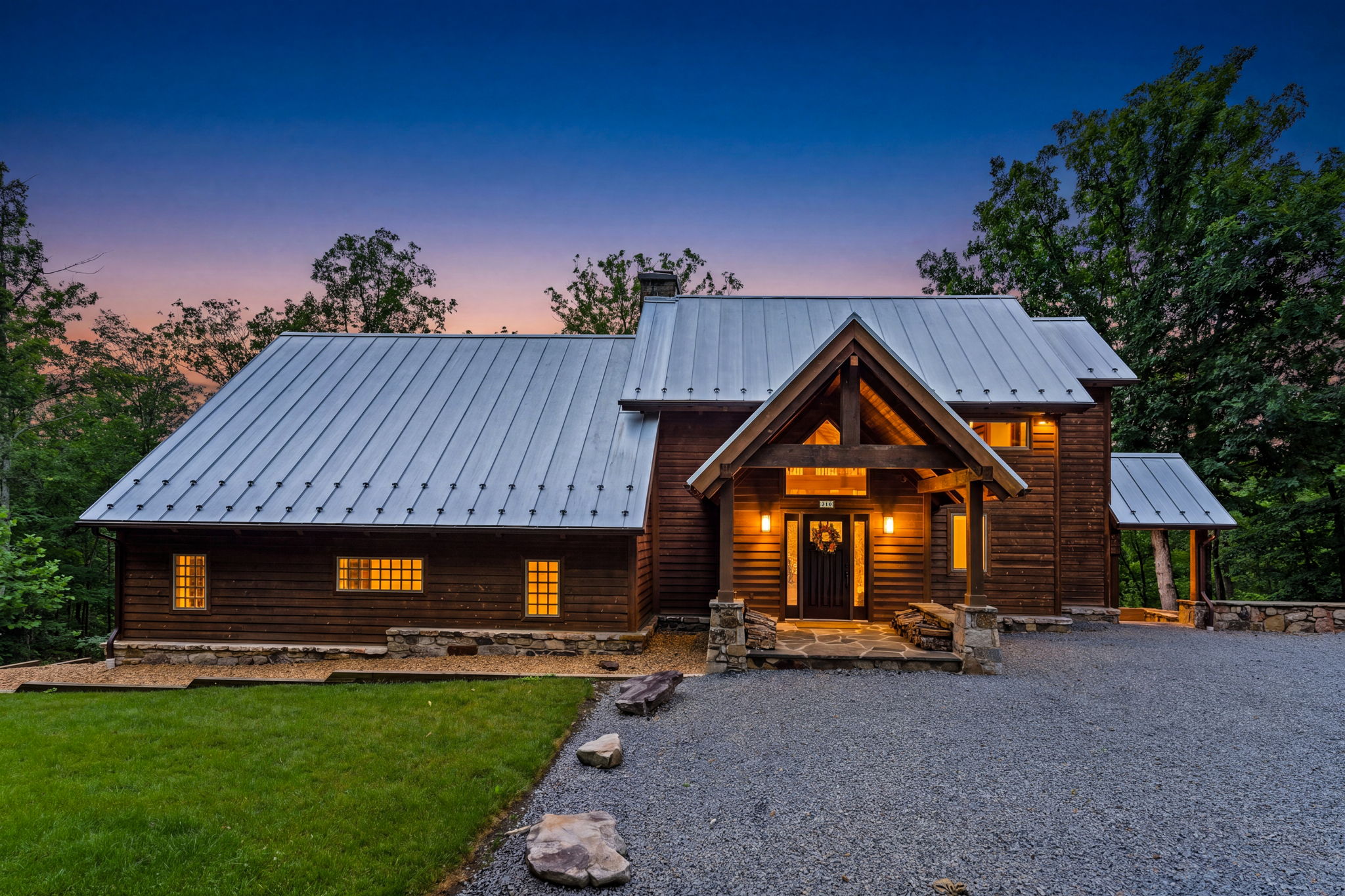  310 Red Gate Retreat Way, Berkeley Springs, WV 25411 - 物件實景