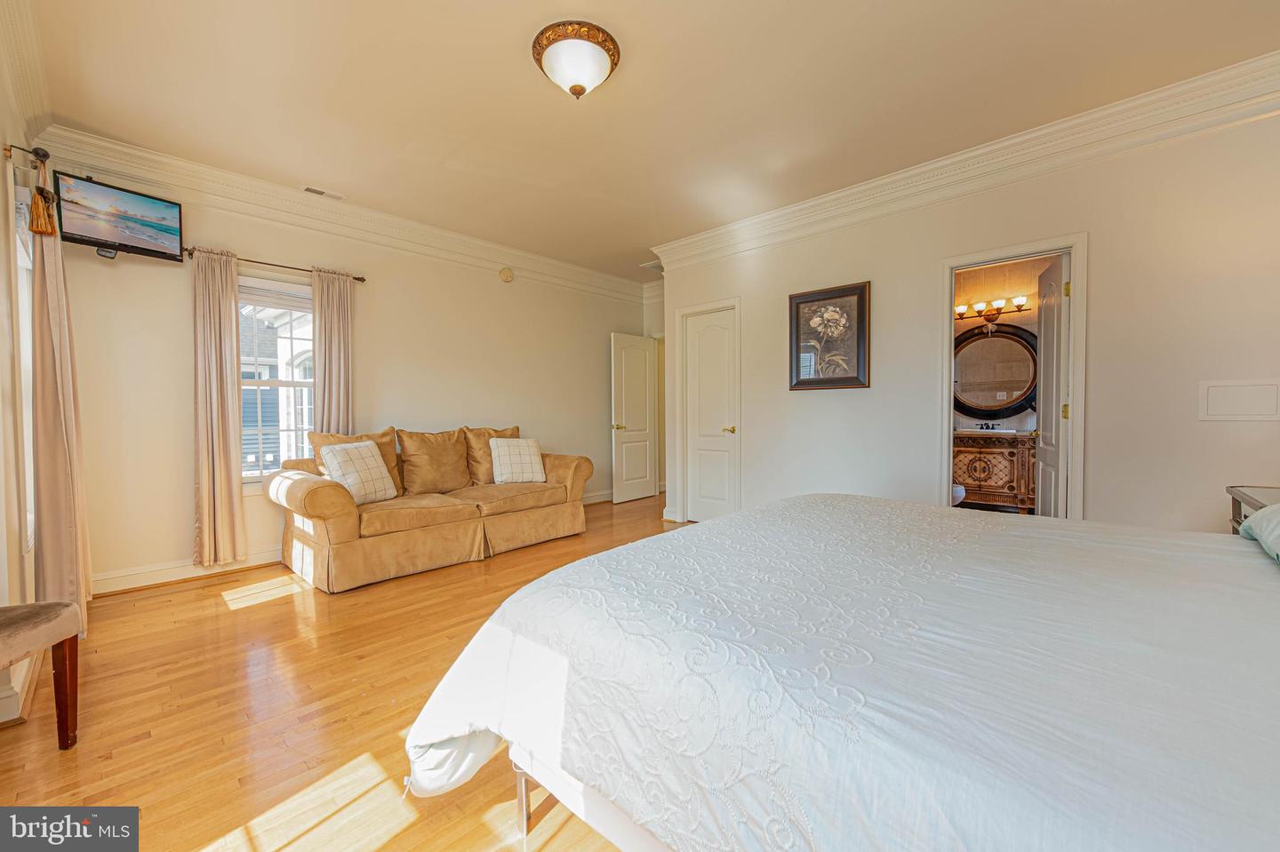 Ocean City, Maryland, 21842, United States, 4 Bedrooms Bedrooms, ,5 BathroomsBathrooms,Residential,For Sale,1901864