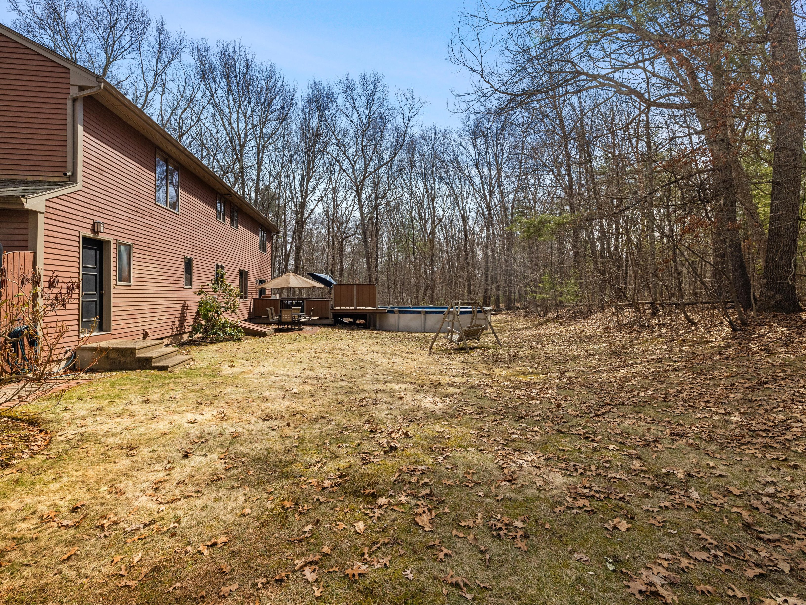  275 Chestnut Street, Uxbridge, MA 01569 - 物件實景