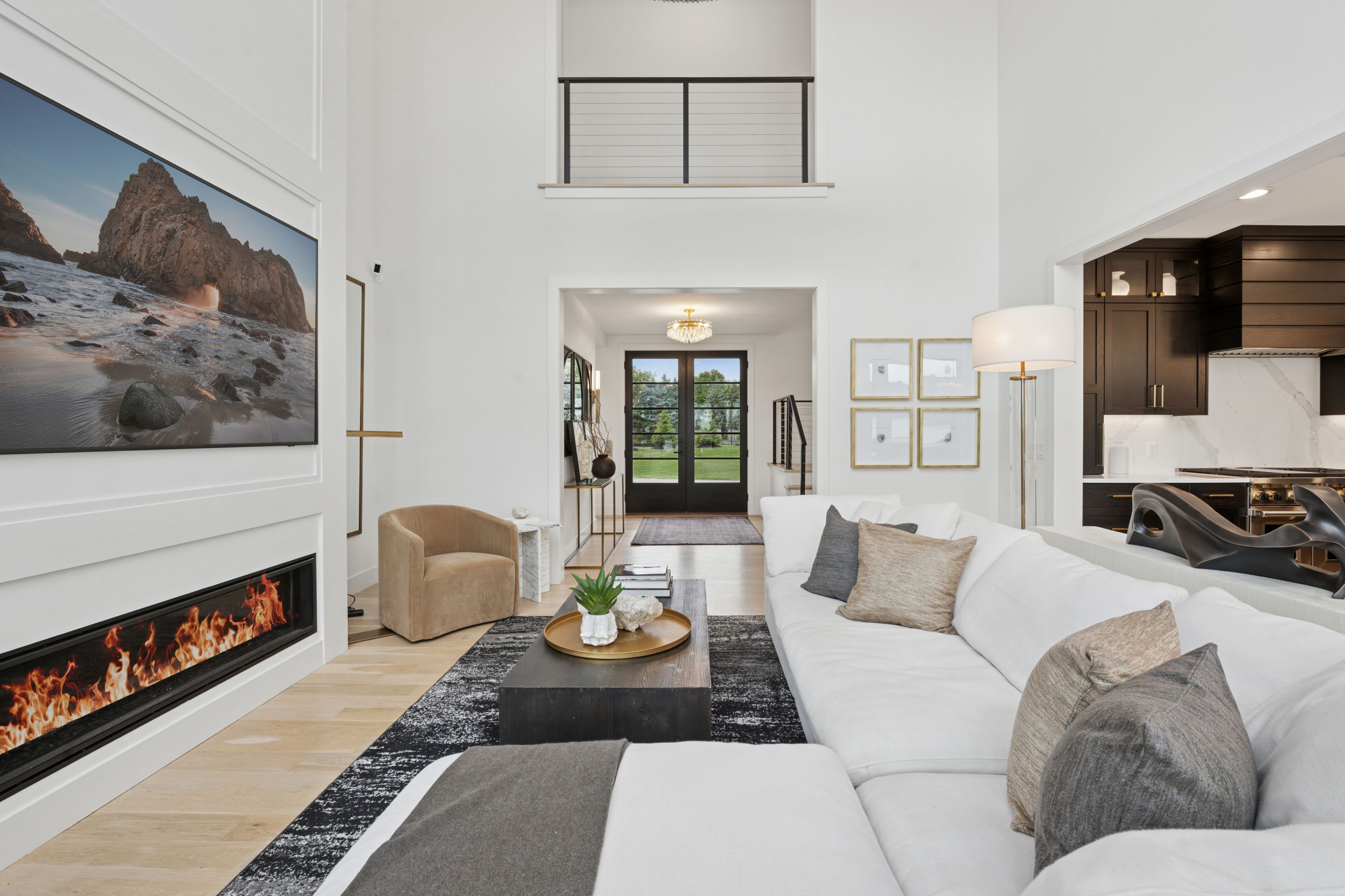  Architectural Excellence Meets Lake Minnetonka Luxury - 物件實景