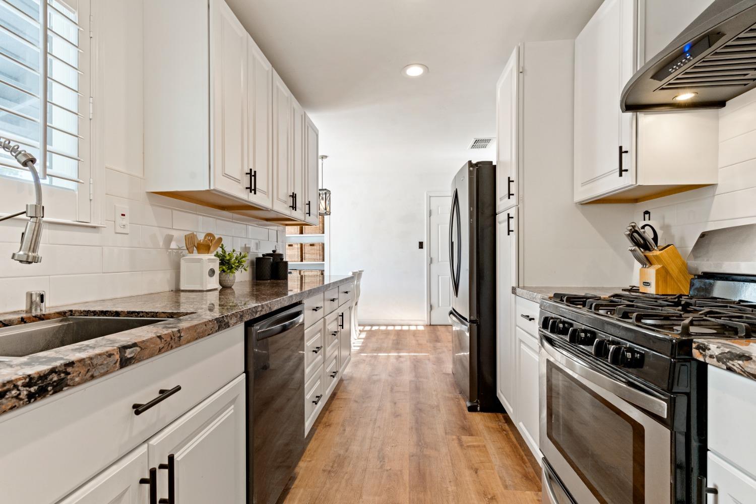 Orangevale, California, 95662, United States, 3 Bedrooms Bedrooms, ,1 BathroomBathrooms,Residential,For Sale,1975471