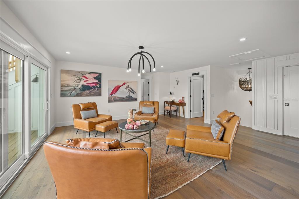 Holmes Beach, Florida, 34217, United States, 4 Bedrooms Bedrooms, ,6 BathroomsBathrooms,Residential,For Sale,1989554