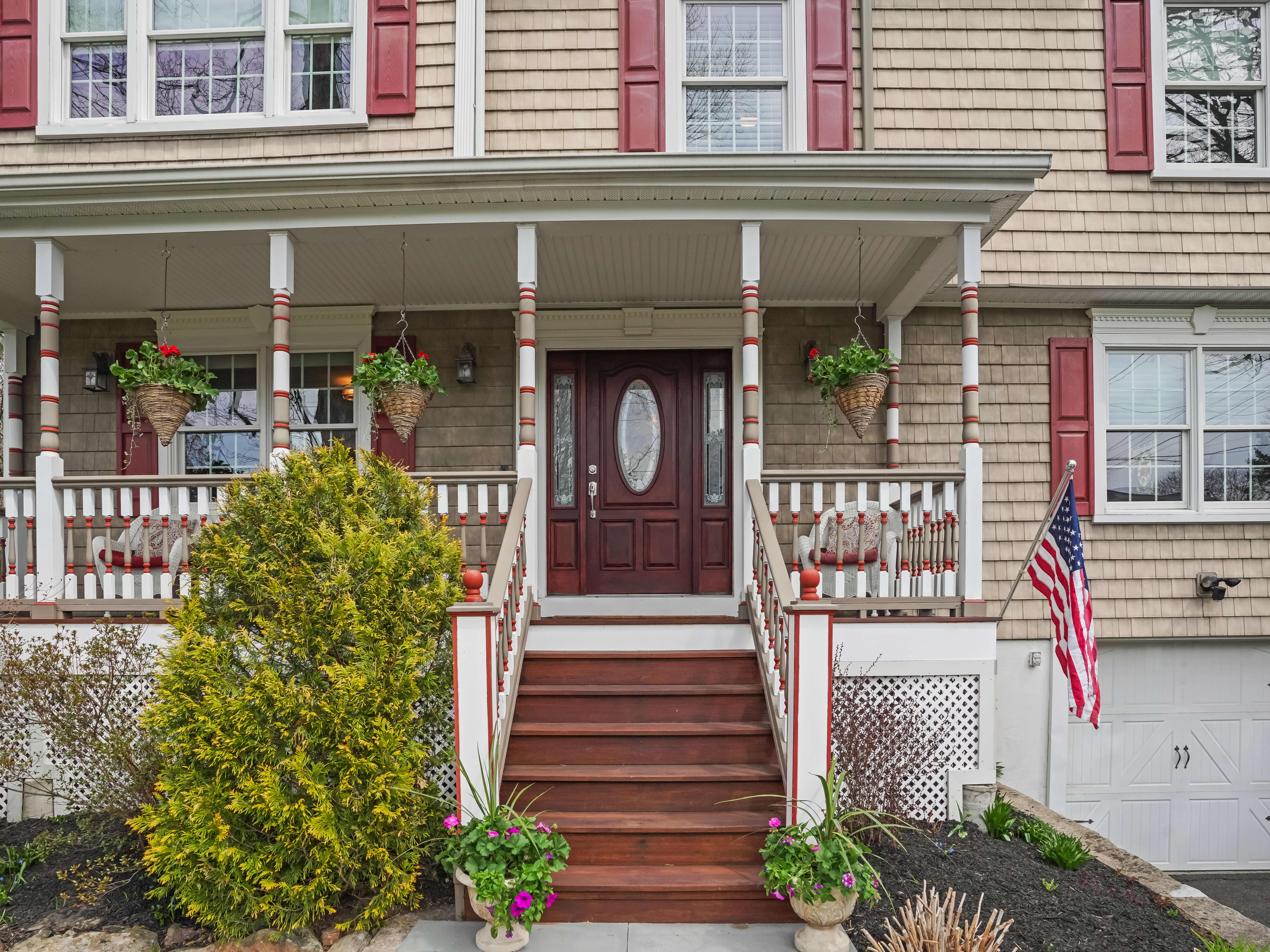  Stunning Custom Colonial - 物件實景