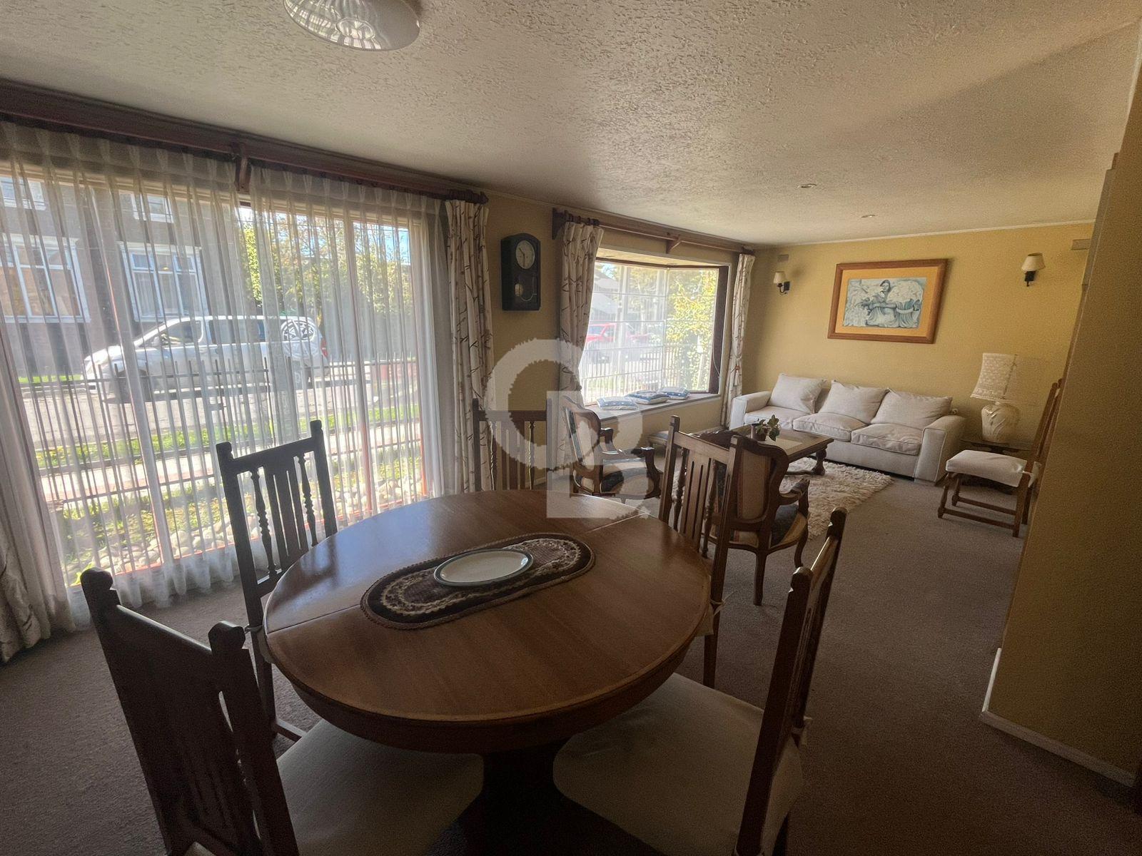 Puerto Varas, Chile, 8 Bedrooms Bedrooms, ,6 BathroomsBathrooms,Residential,For Sale,1967886