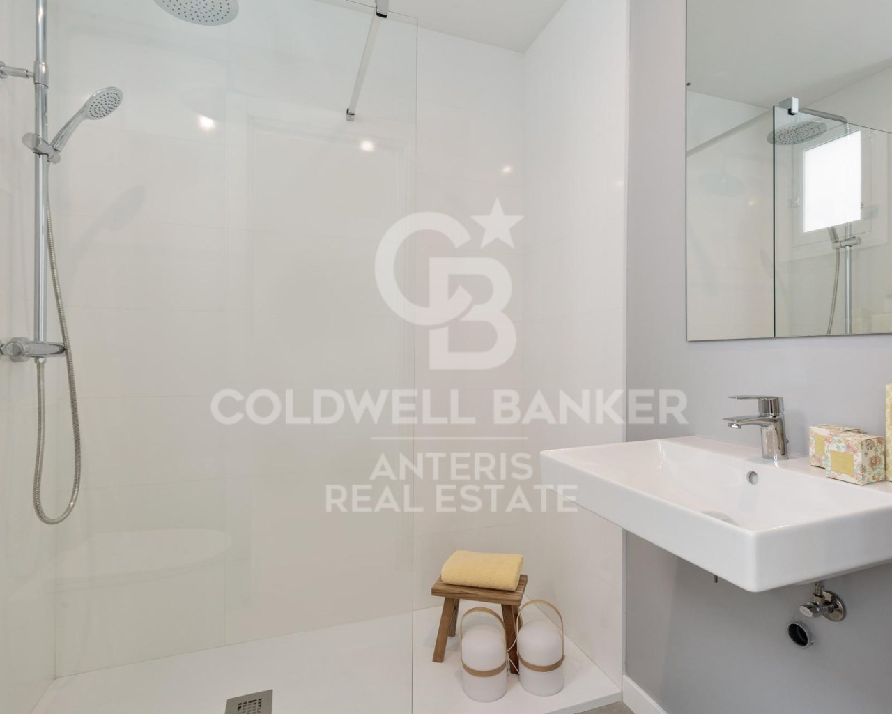 Barcelona, Barcelona, Eixample, La Dreta de l'Eix, Barcelona, Catalonia, ES, 4 Bedrooms Bedrooms, ,2 BathroomsBathrooms,Residential,For Sale,Barcelona, Barcelona, Eixample, La Dreta de l'Eix,1626735