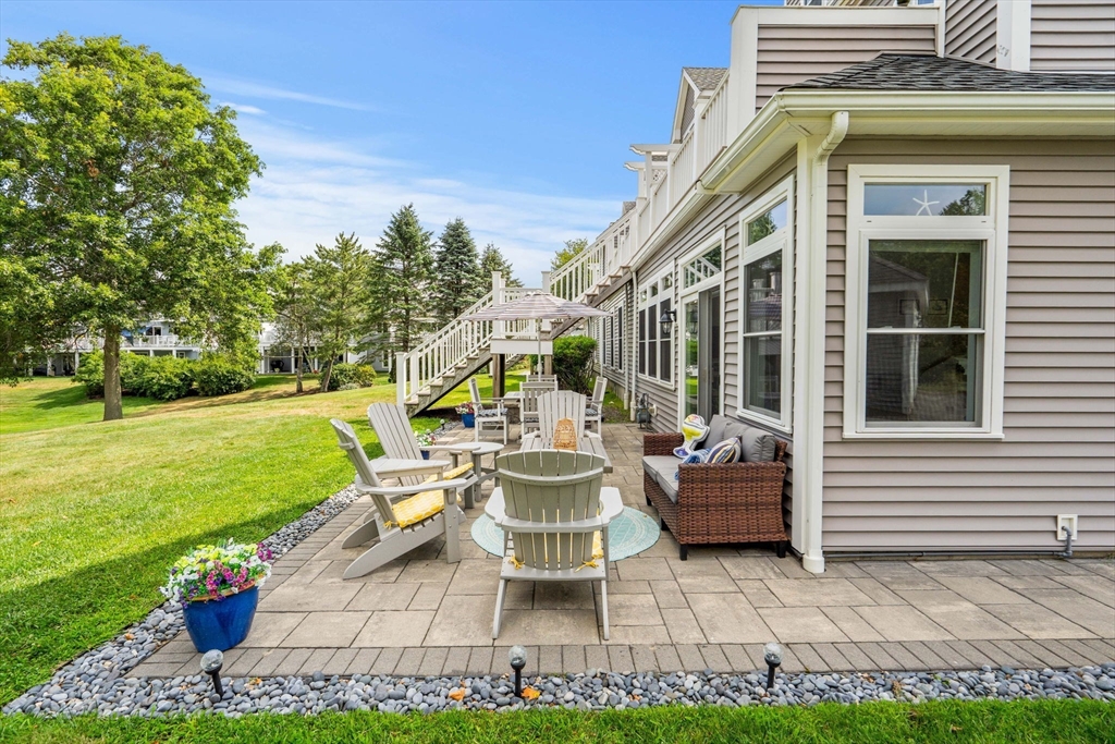 Plymouth, Massachusetts, 02360, United States, 2 Bedrooms Bedrooms, ,2 BathroomsBathrooms,Residential,For Sale,1917487