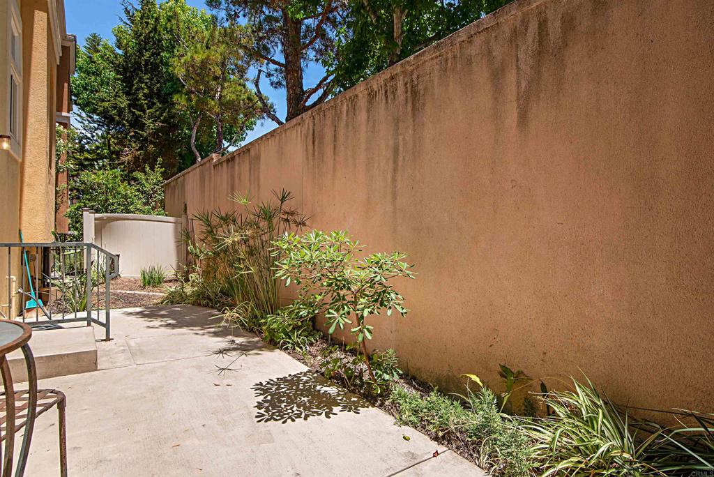 San Diego, California, 92130, United States, 4 Bedrooms Bedrooms, ,4 BathroomsBathrooms,Residential,For Sale,1885282