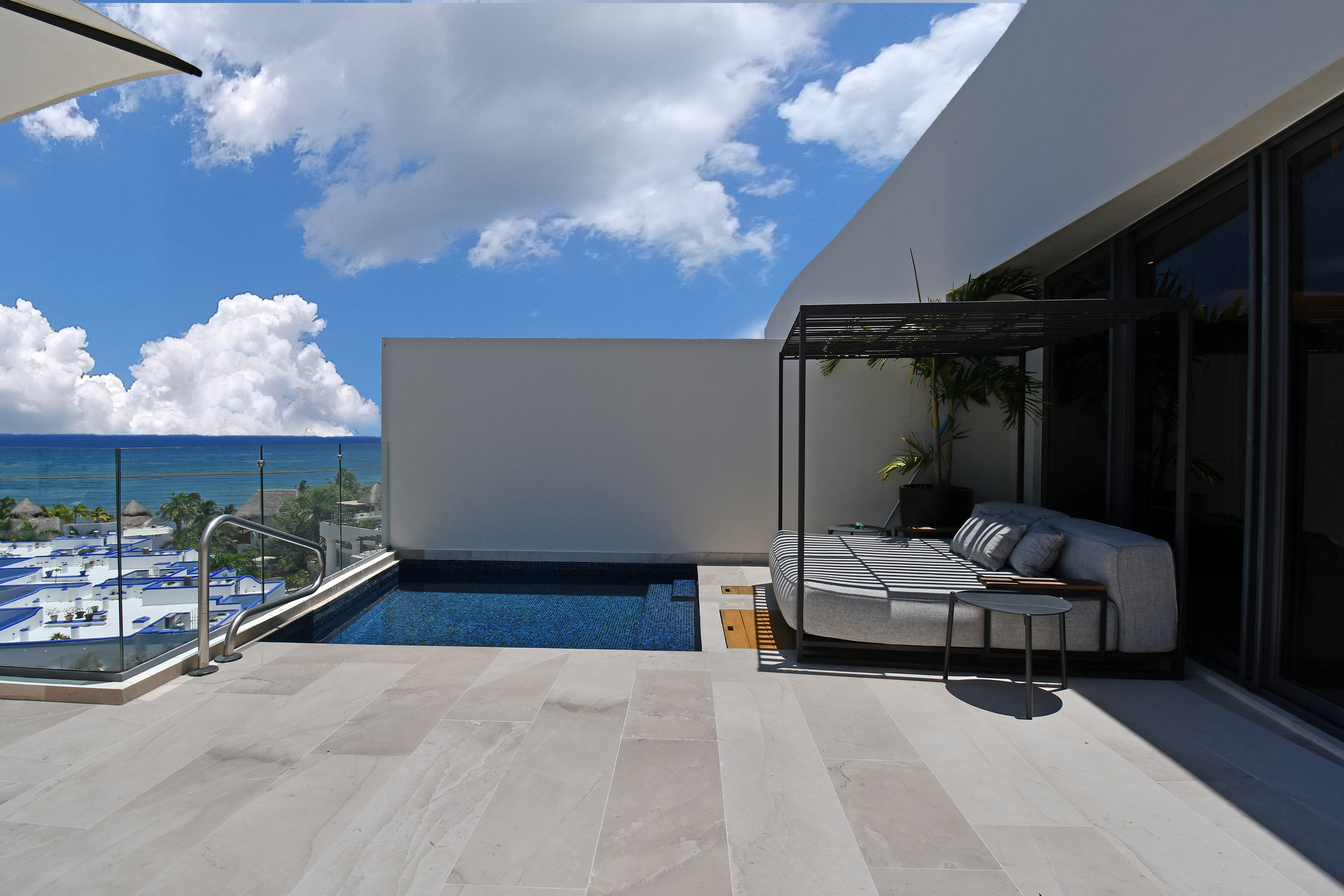  Three-Bedroom Blue Horizon Penthouse - 物件實景