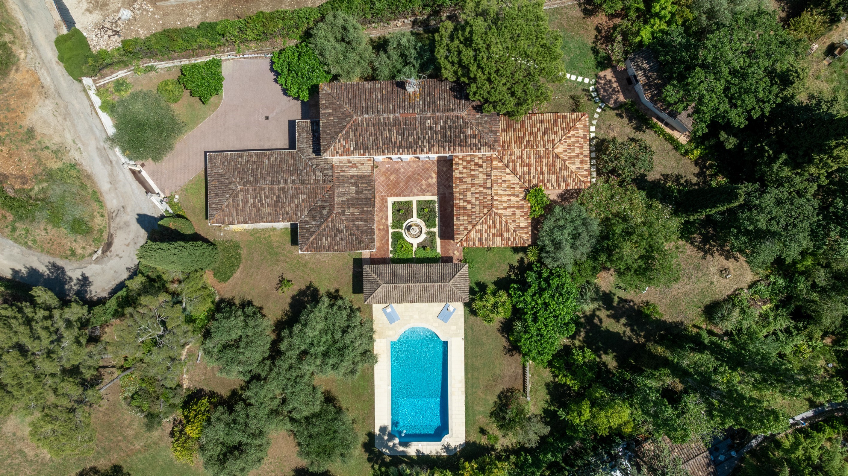  Elegant family villa near Valbonne and international schools on the French Rivi… - 物件實景