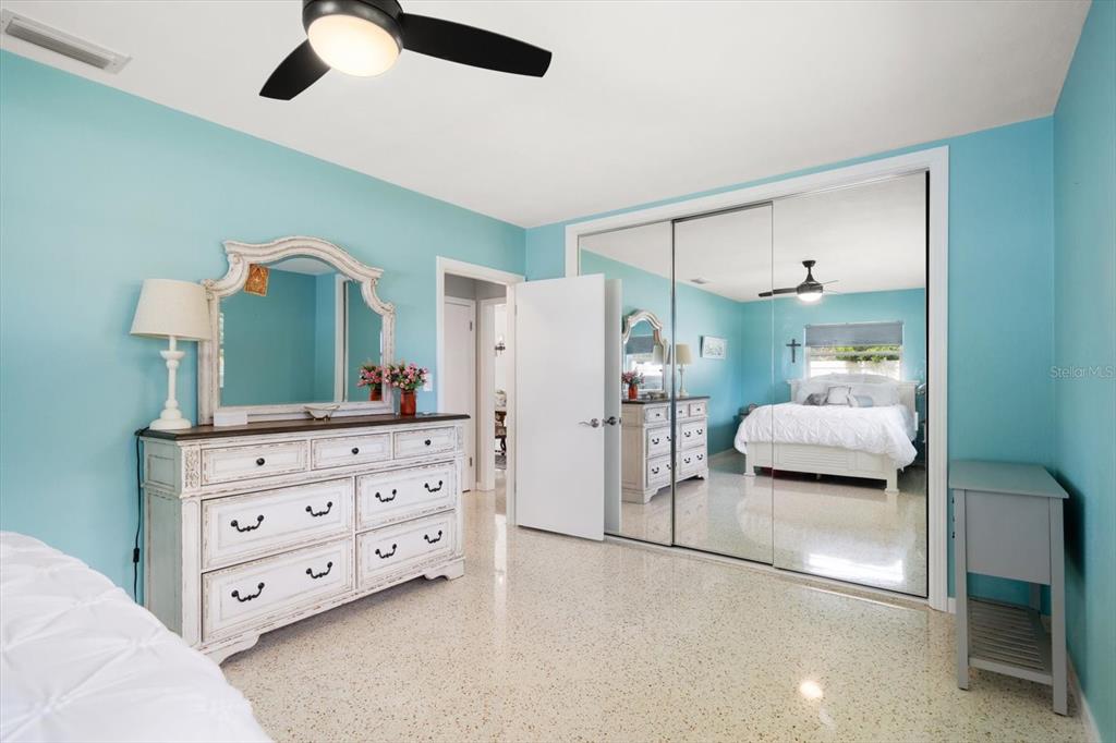 Belleair, Florida, 33756, United States, 2 Bedrooms Bedrooms, ,2 BathroomsBathrooms,Residential,For Sale,1988063