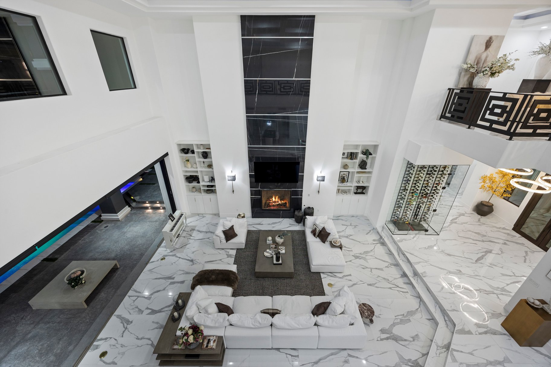  Elevated Custom Living in MacDonald Highlands with Views - 物件實景