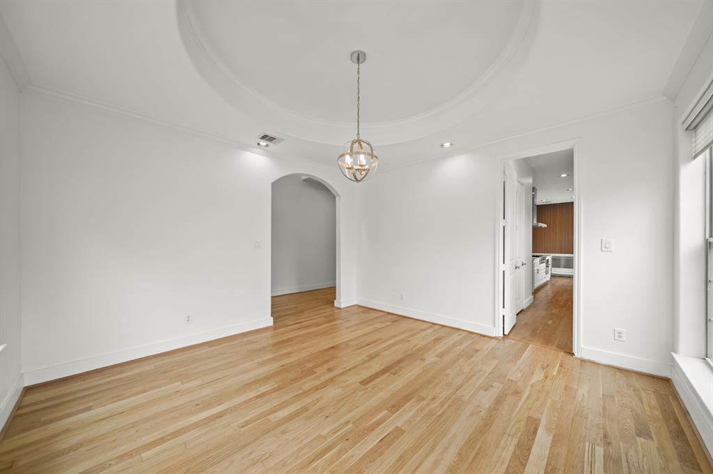 Houston, Texas, 77096, United States, 4 Bedrooms Bedrooms, ,6 BathroomsBathrooms,Residential,For Sale,1827201