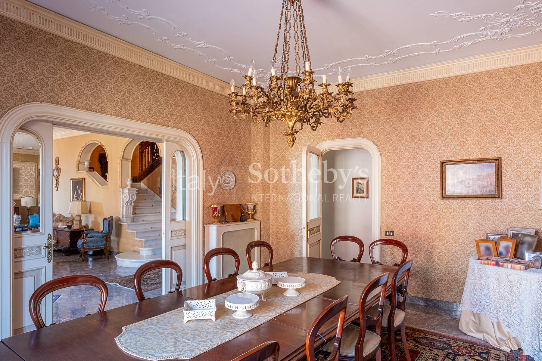  Impressive villa in the prestigious via Giovenale - 物件實景