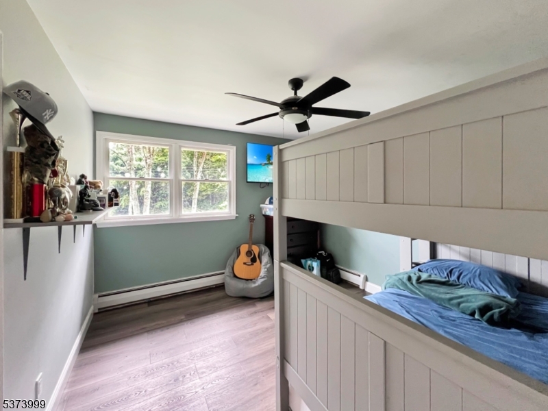 Franklin Twp., New Jersey, 07882, United States, 5 Bedrooms Bedrooms, ,3 BathroomsBathrooms,Residential,For Sale,1901717