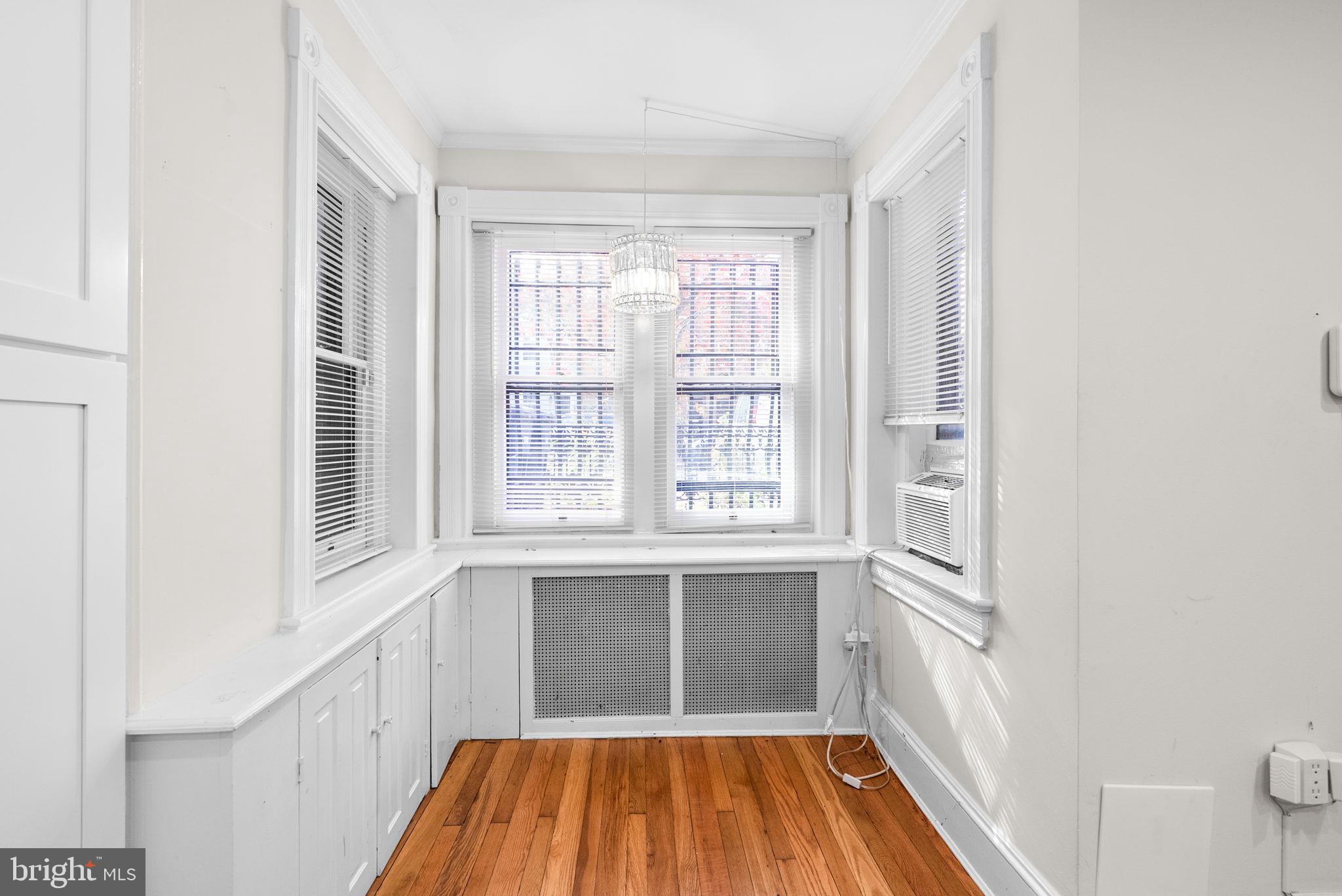 Washington, District of Columbia, 20003, United States, ,Residential,For Sale,1990462