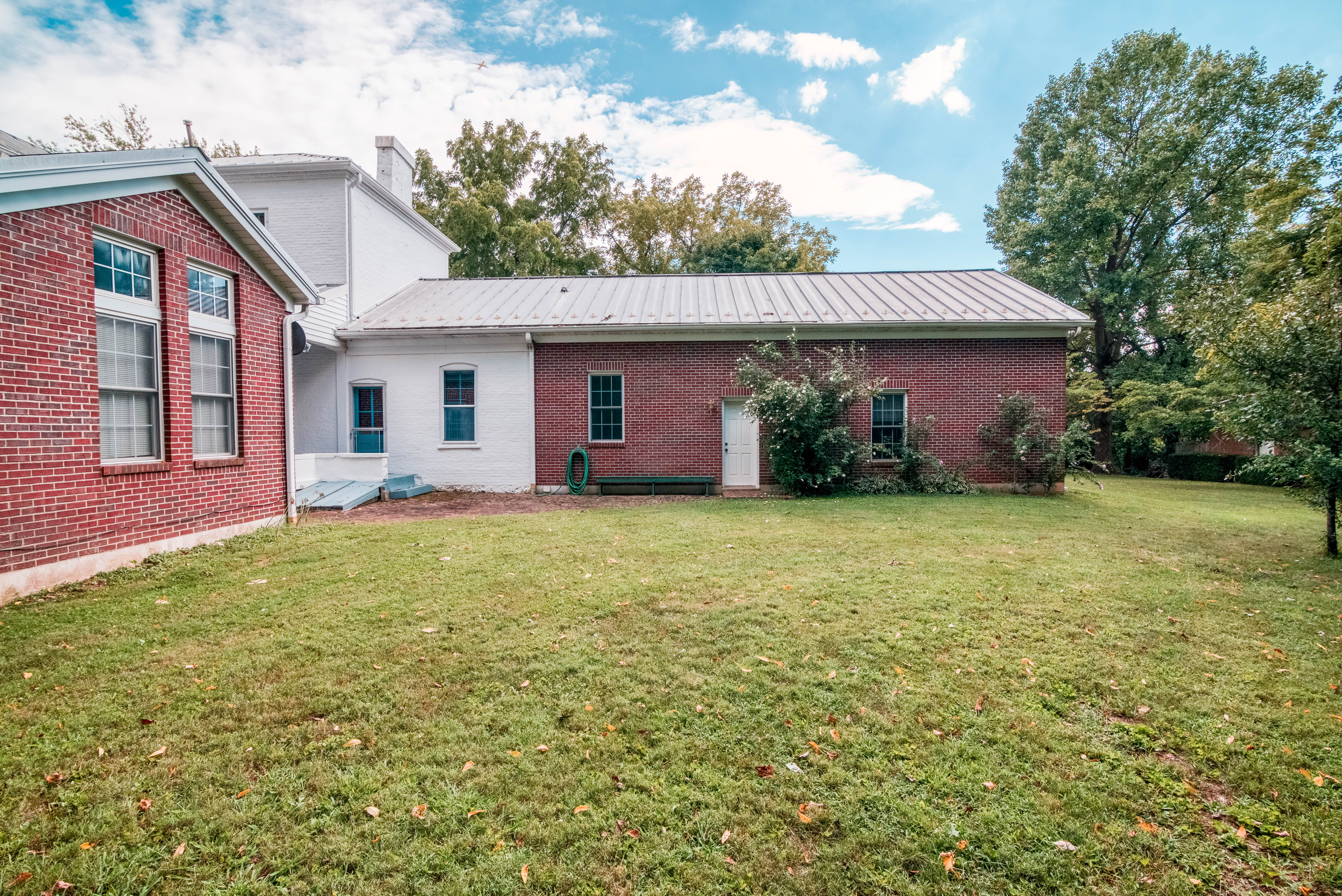 Shepherdsville, Kentucky, 40165, United States, 4 Bedrooms Bedrooms, ,3 BathroomsBathrooms,Residential,For Sale,1923663