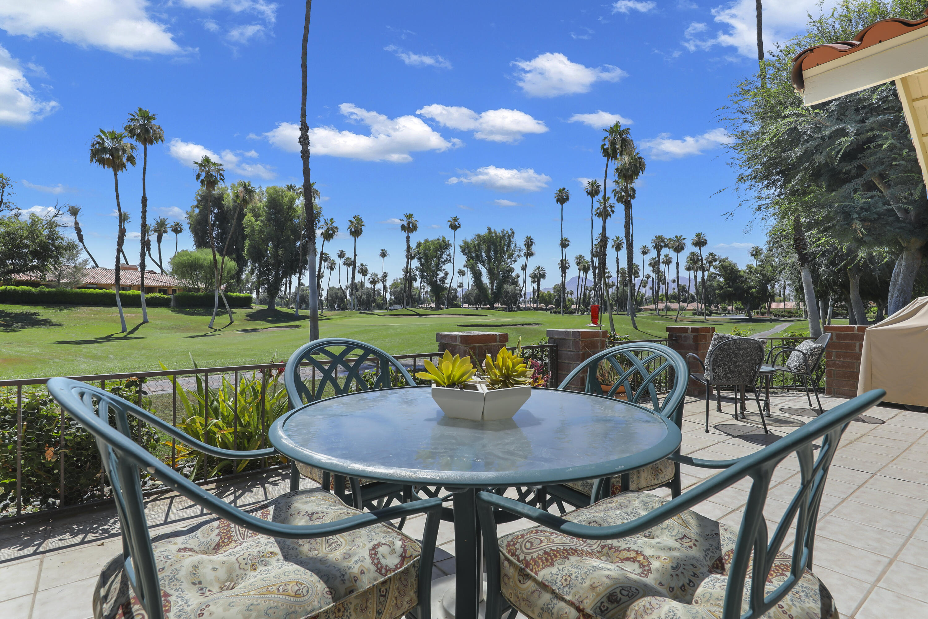 Palm Desert, California, 92260, United States, 2 Bedrooms Bedrooms, ,2 BathroomsBathrooms,Residential,For Sale,1865195