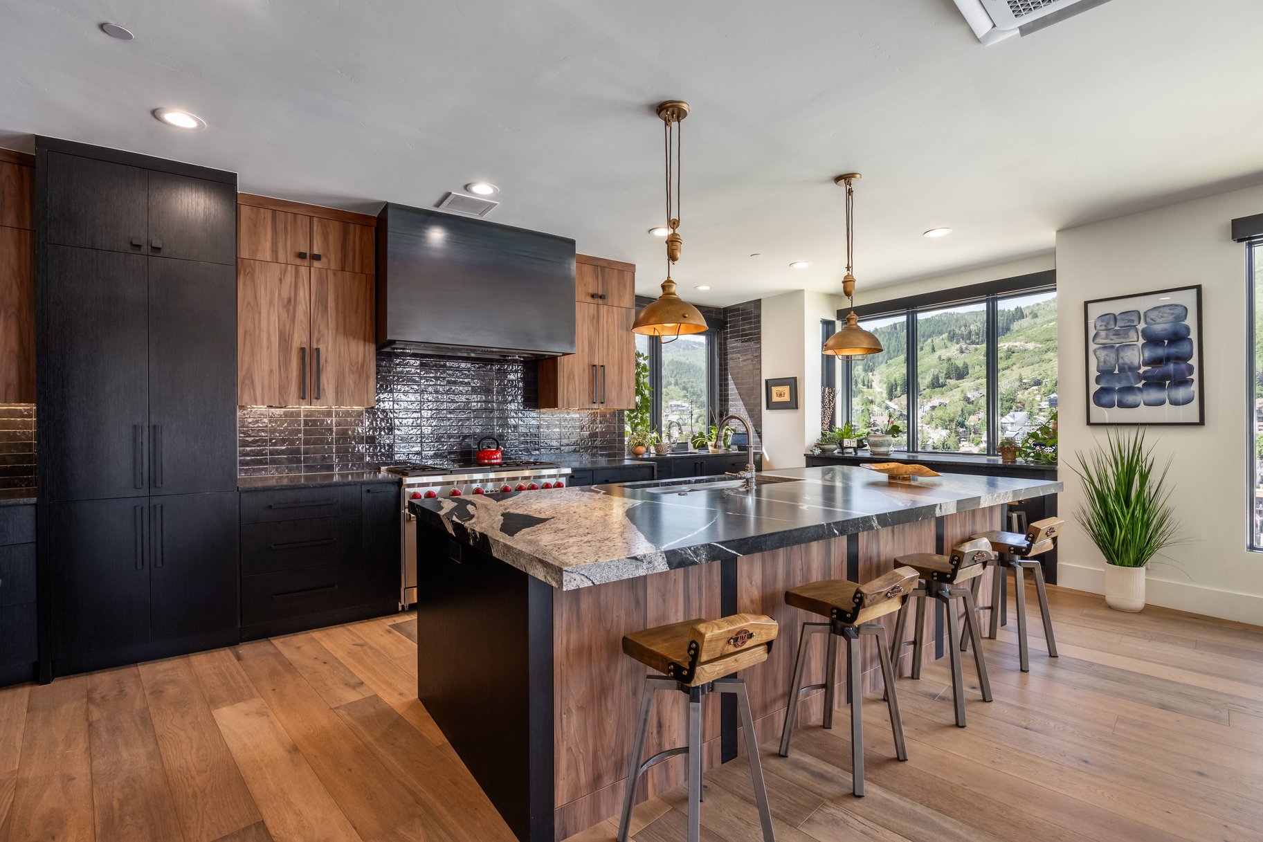  Mountain Modern Masterpiece with Sweeping Old Town and Ski Area Views - 物件實景