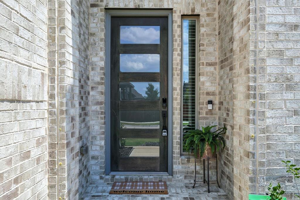 Mansfield, Texas, 76084, United States, 4 Bedrooms Bedrooms, ,4 BathroomsBathrooms,Residential,For Sale,1927817