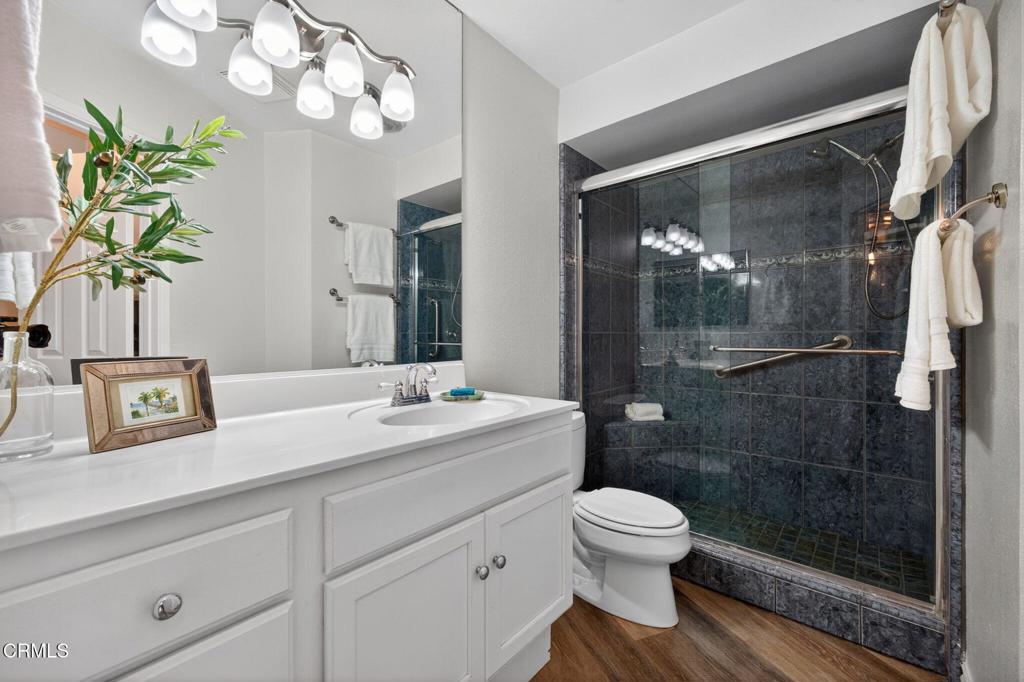 Oxnard, California, 93035, United States, 2 Bedrooms Bedrooms, ,1 BathroomBathrooms,Residential,For Sale,2040147