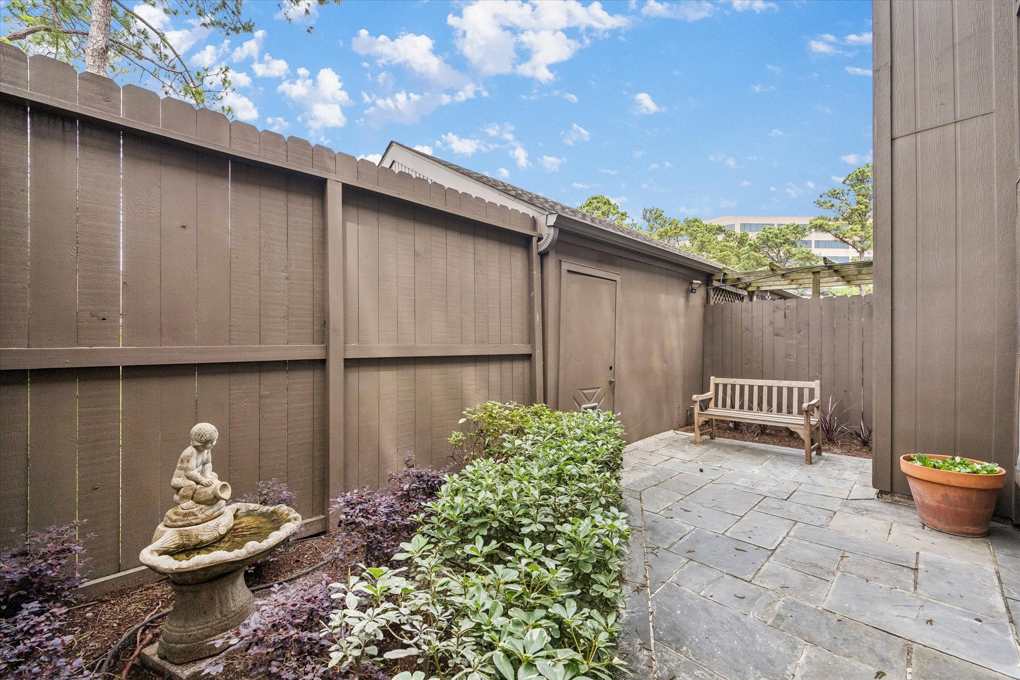  701 Bering Drive #1201 - 物件實景