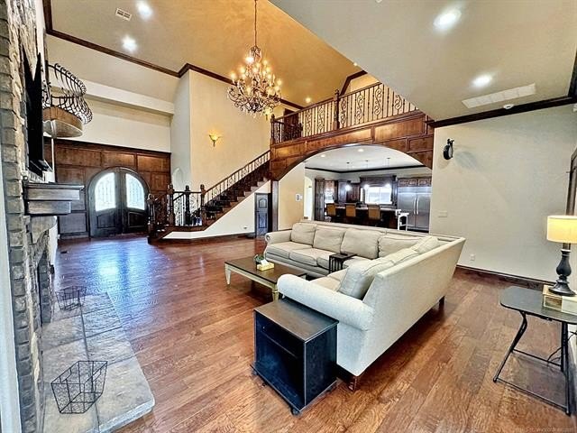 Tahlequah, Oklahoma, 74464, United States, 4 Bedrooms Bedrooms, ,6 BathroomsBathrooms,Residential,For Sale,1983044