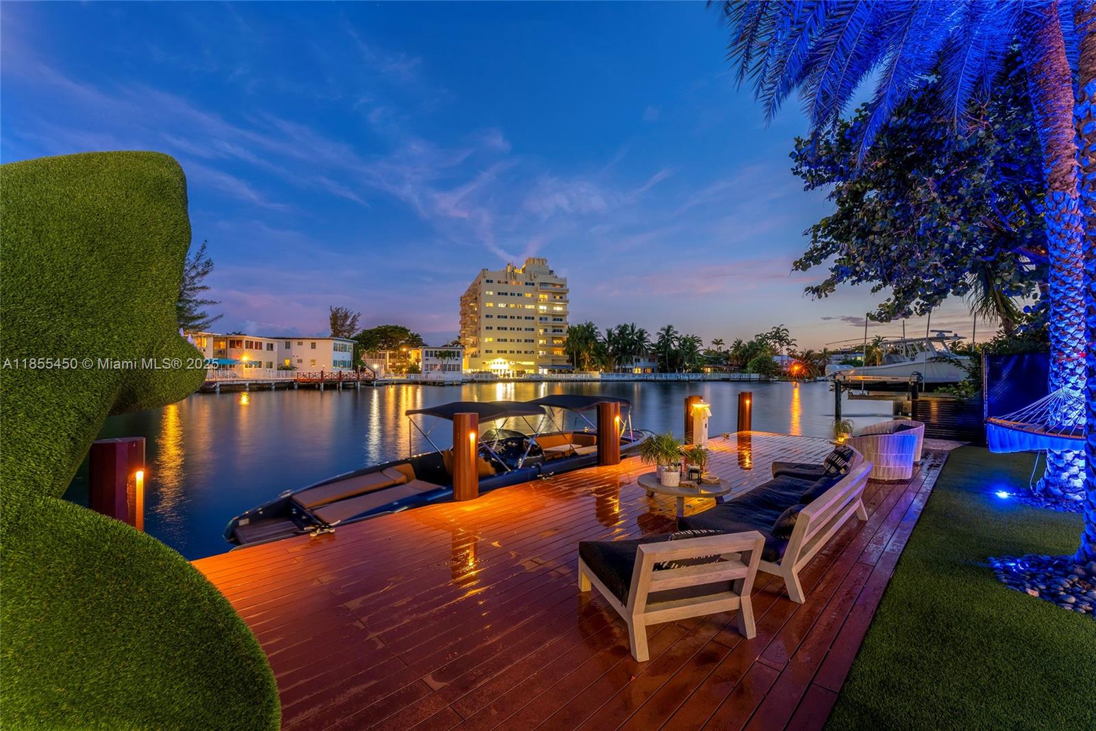 Miami Beach, Florida, 33140, United States, 5 Bedrooms Bedrooms, ,8 BathroomsBathrooms,Residential,For Sale,1918042