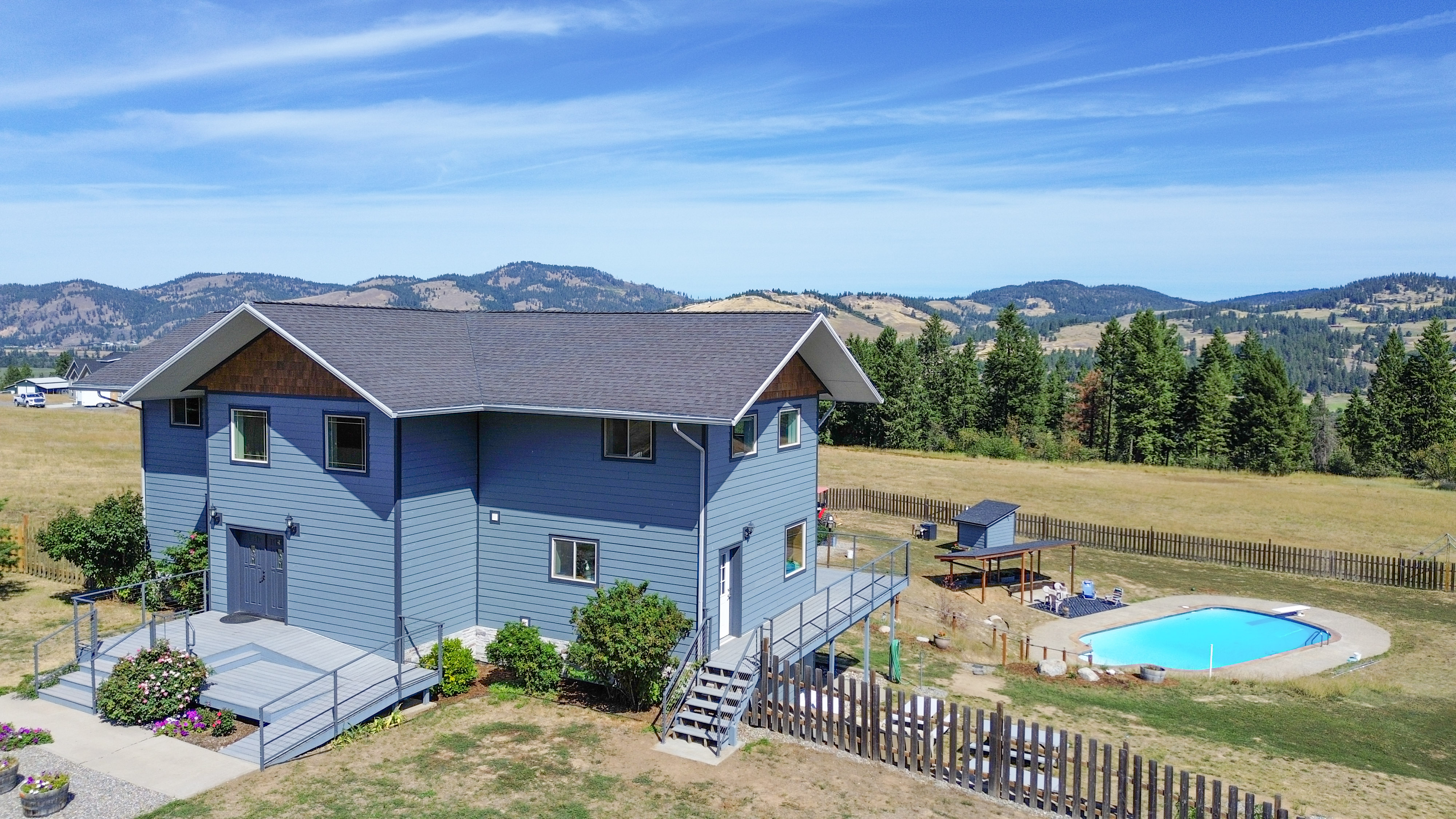 Kettle Falls, Washington, 99141, United States, 4 Bedrooms Bedrooms, ,4 BathroomsBathrooms,Residential,For Sale,1984366