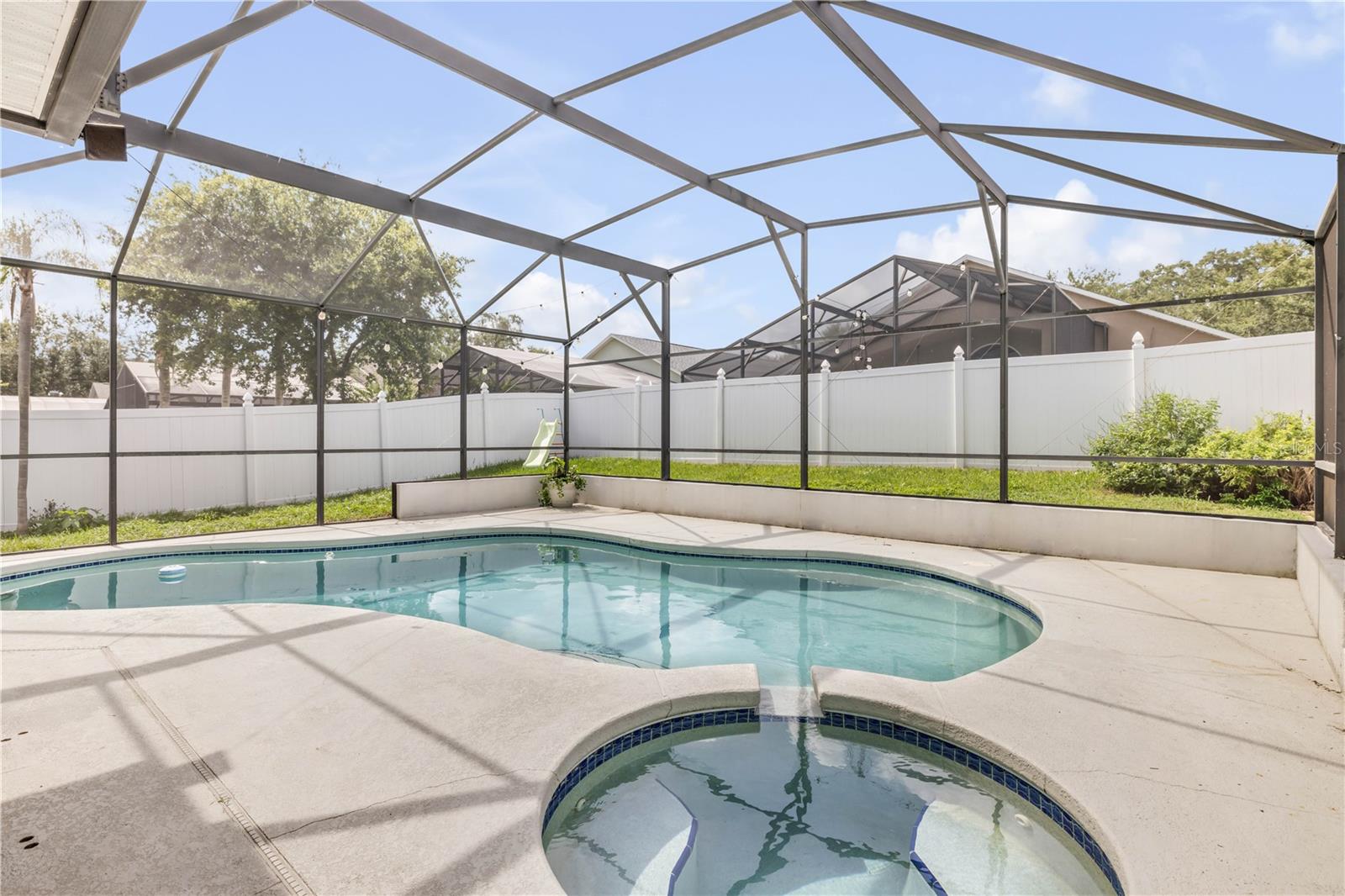 ORLANDO, Florida, 32835, United States, 4 Bedrooms Bedrooms, ,3 BathroomsBathrooms,Residential,For Sale,1885339
