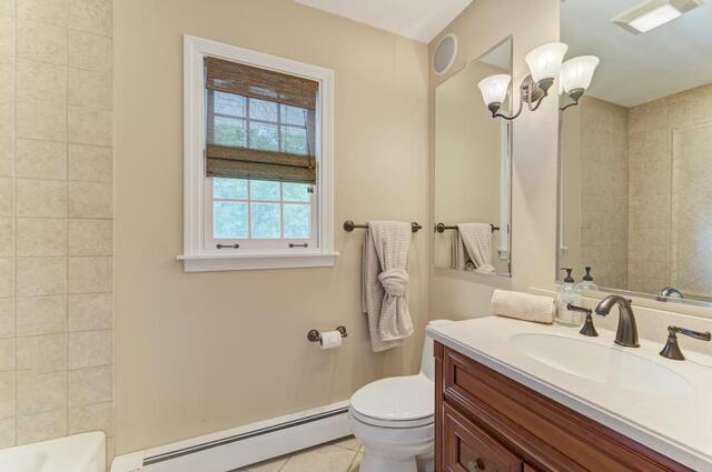 Medinah, Illinois, 60157, United States, 4 Bedrooms Bedrooms, ,4 BathroomsBathrooms,Residential,For Sale,1975518