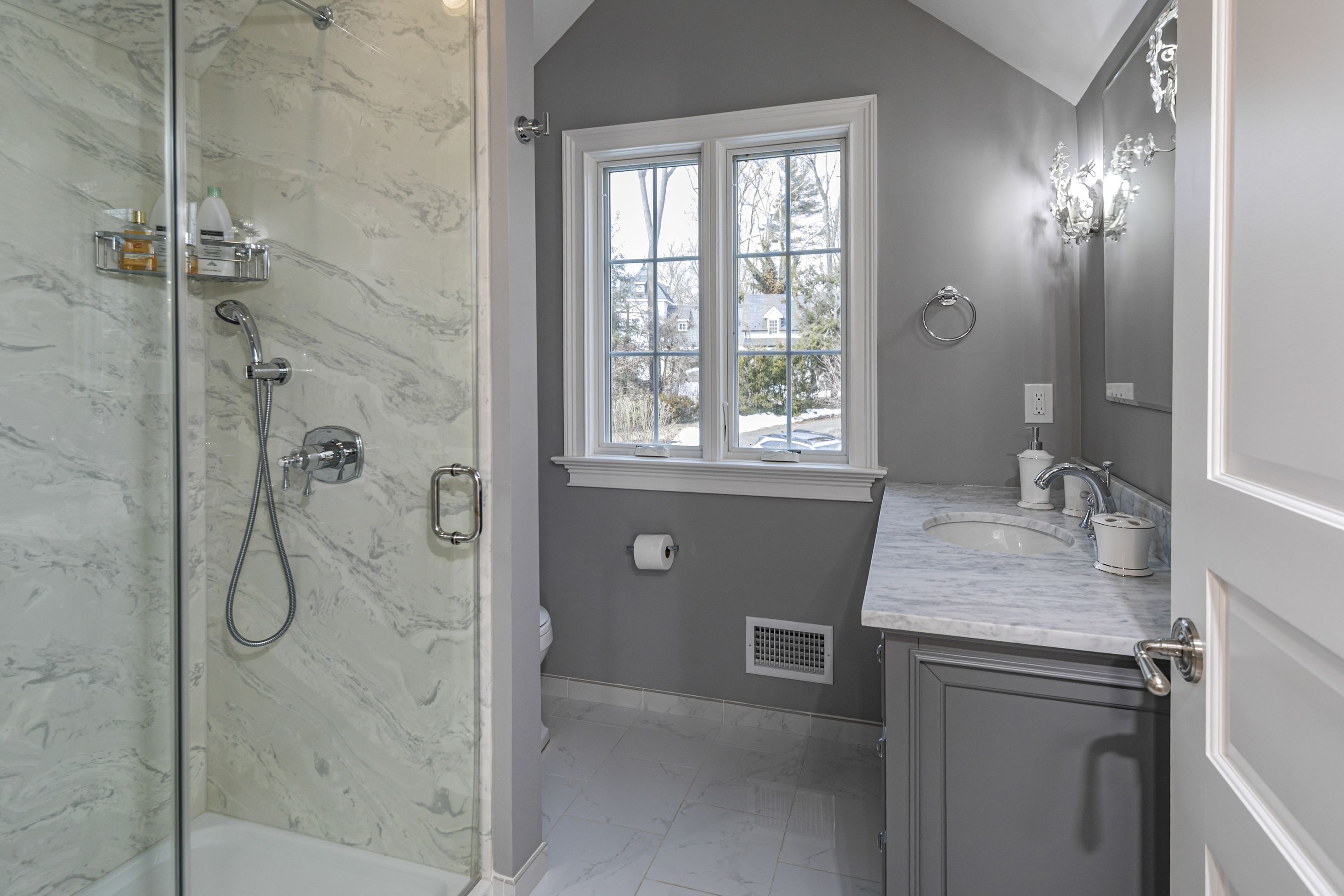  Magical Views, Glorious Grounds and Smart Updates Near The Hun School - 物件實景