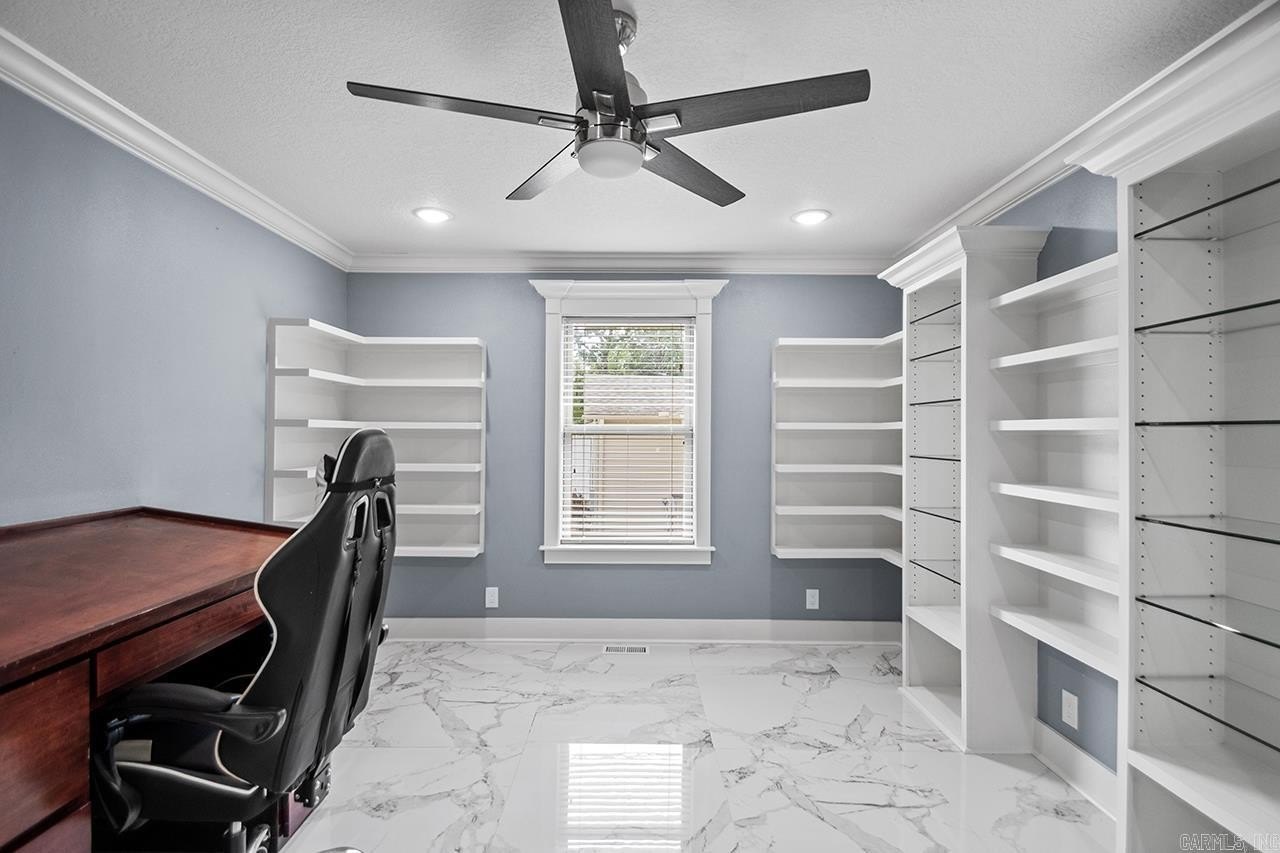 Lonsdale, Arkansas, 72087, United States, 4 Bedrooms Bedrooms, ,4 BathroomsBathrooms,Residential,For Sale,1974688