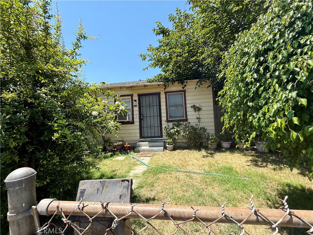 Bell Gardens, California, 90201, United States, 4 Bedrooms Bedrooms, ,2 BathroomsBathrooms,Residential,For Sale,1937049