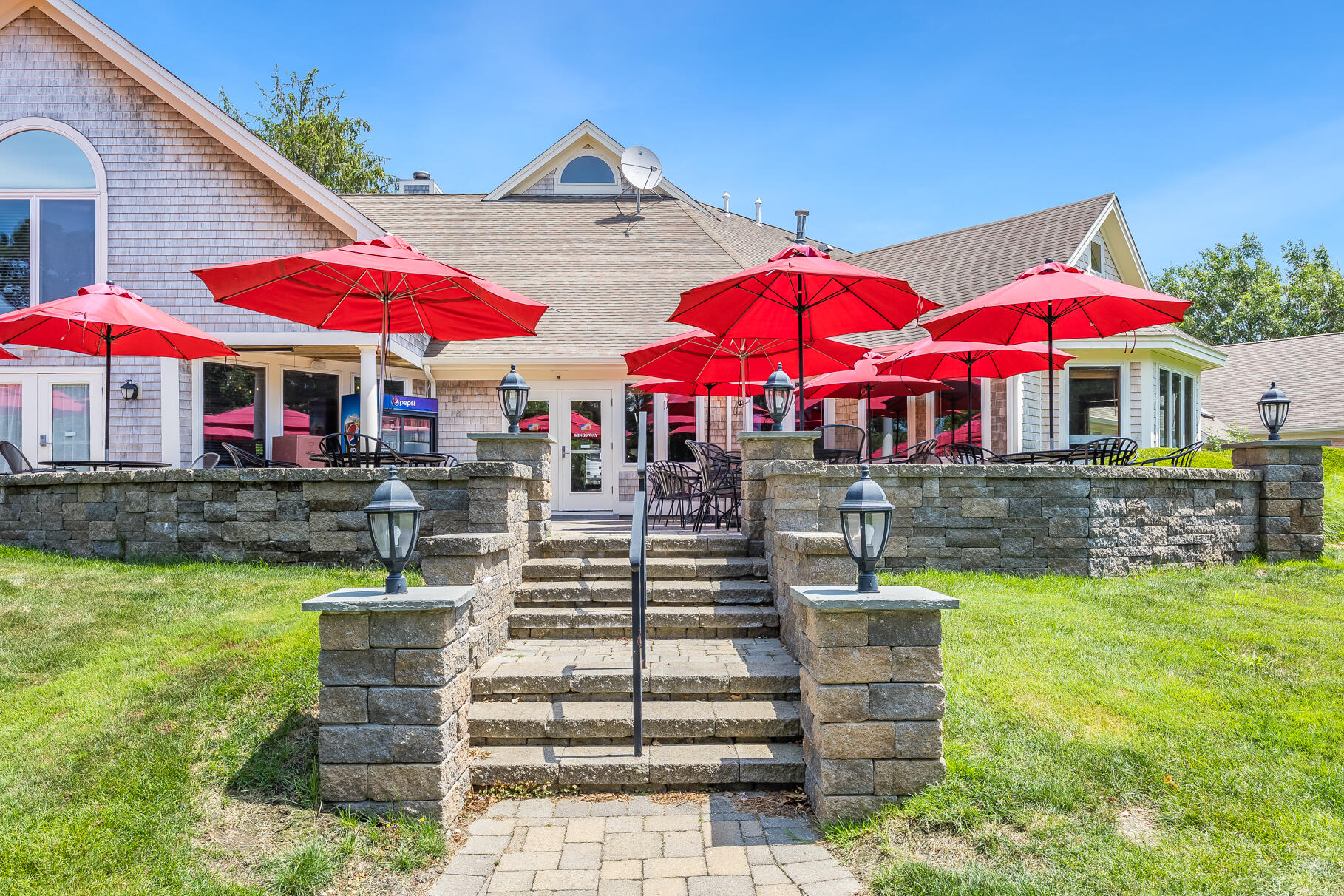  16 West Woods, Yarmouth Port, MA, 02675 - 物件實景