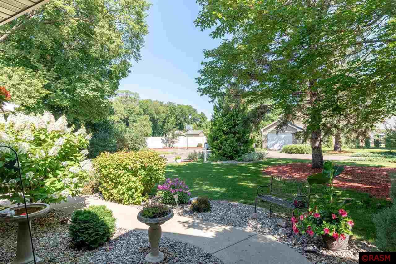 Mankato, Minnesota, 56001, United States, 5 Bedrooms Bedrooms, ,1 BathroomBathrooms,Residential,For Sale,1914135