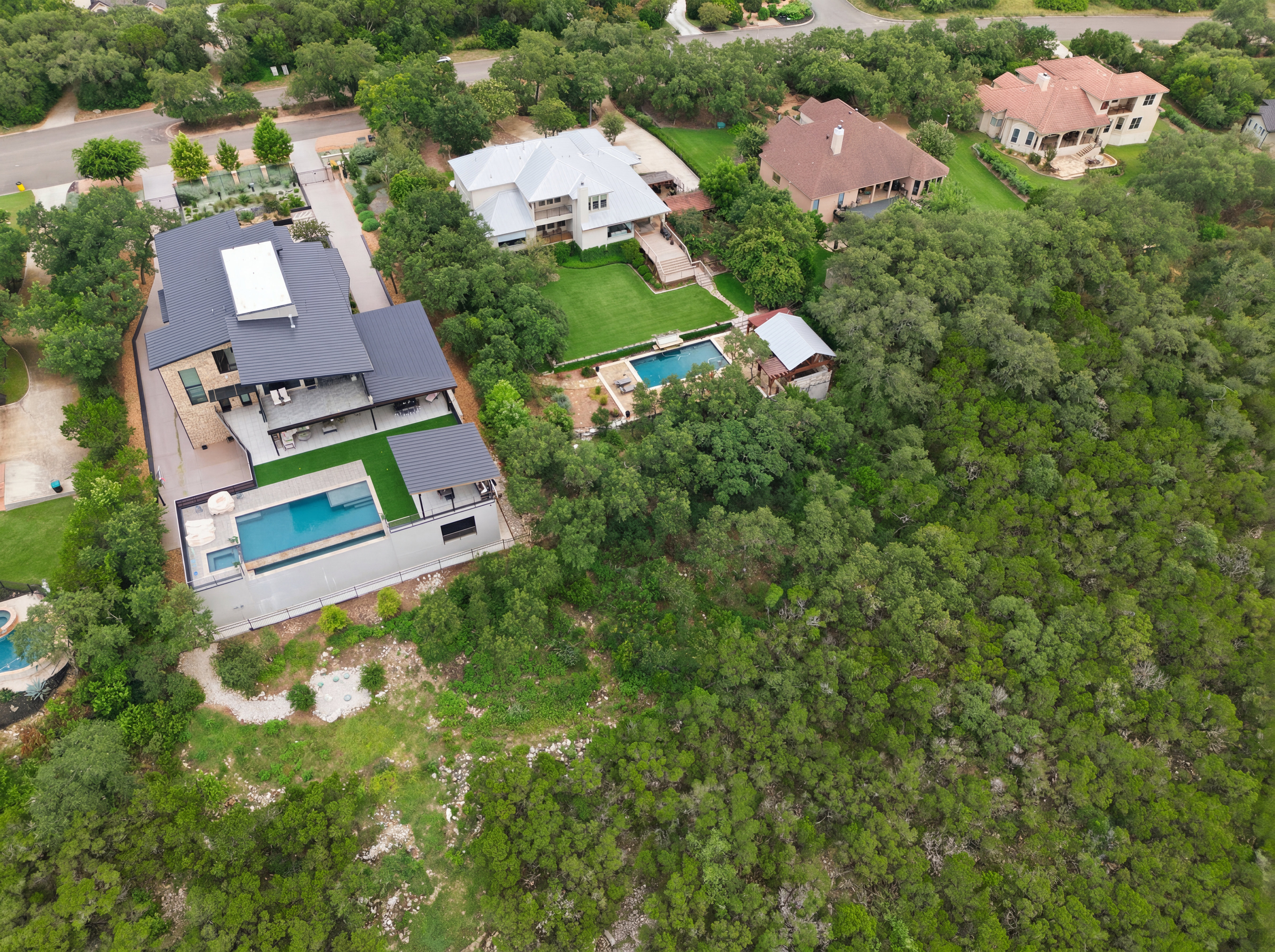  Iron Horse Canyon Estate with Resort-Style Backyard - 物件實景